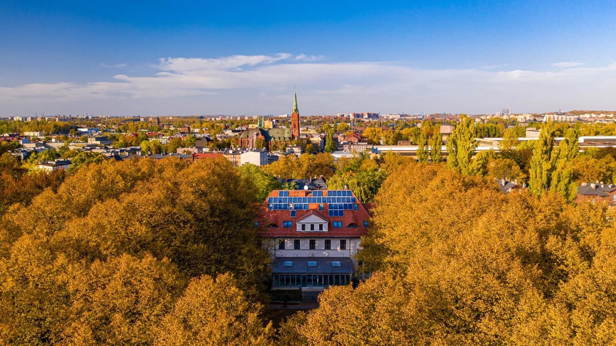 Property building in Hotel Gorczowski Katowice Chorzów