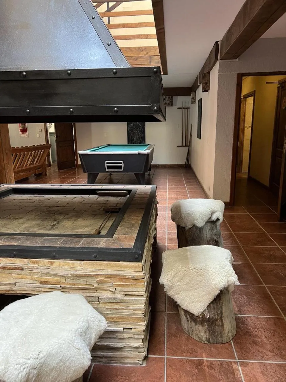 Game Room in Del Caballero Hotel