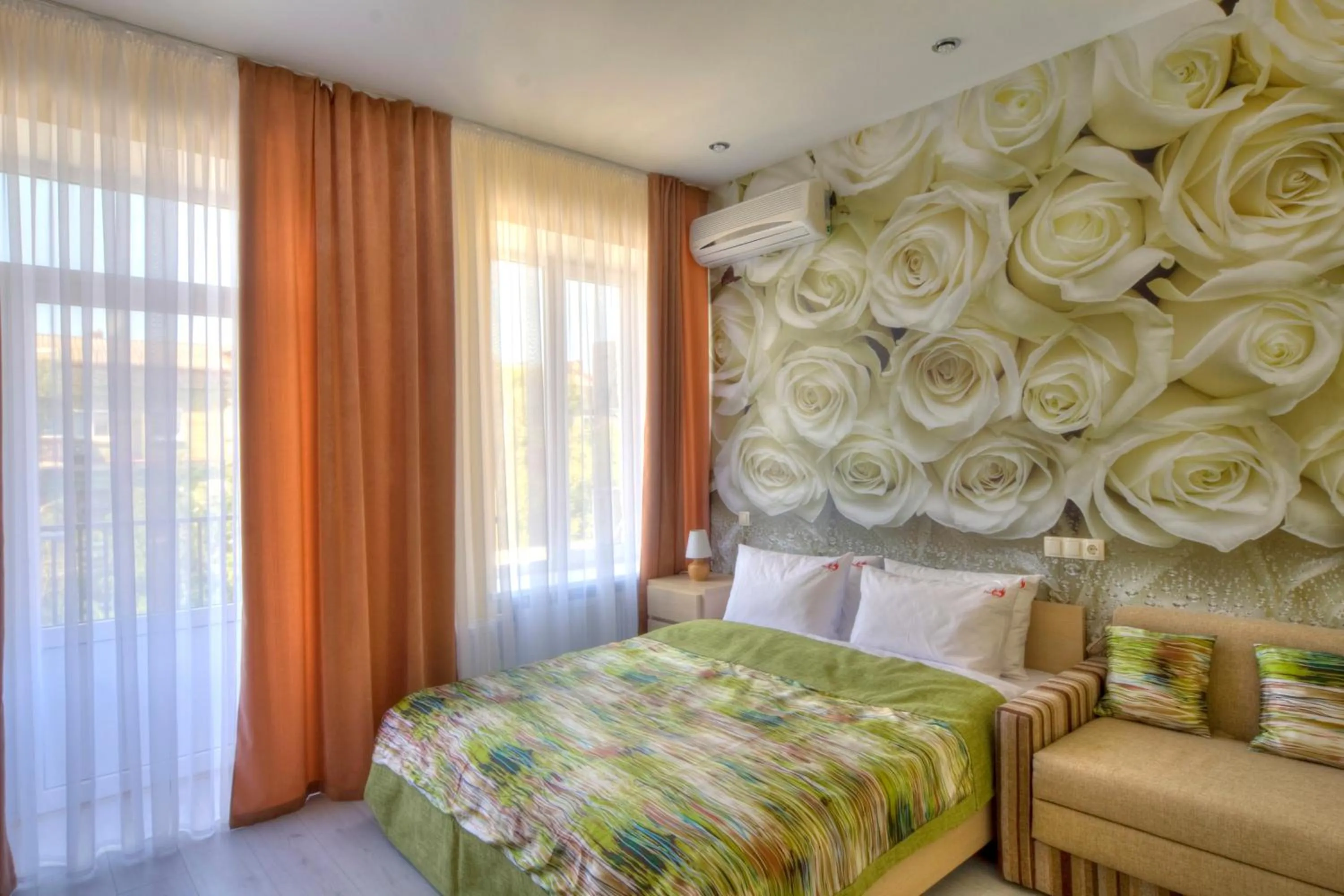 Bedroom, Bed in Fire Inn