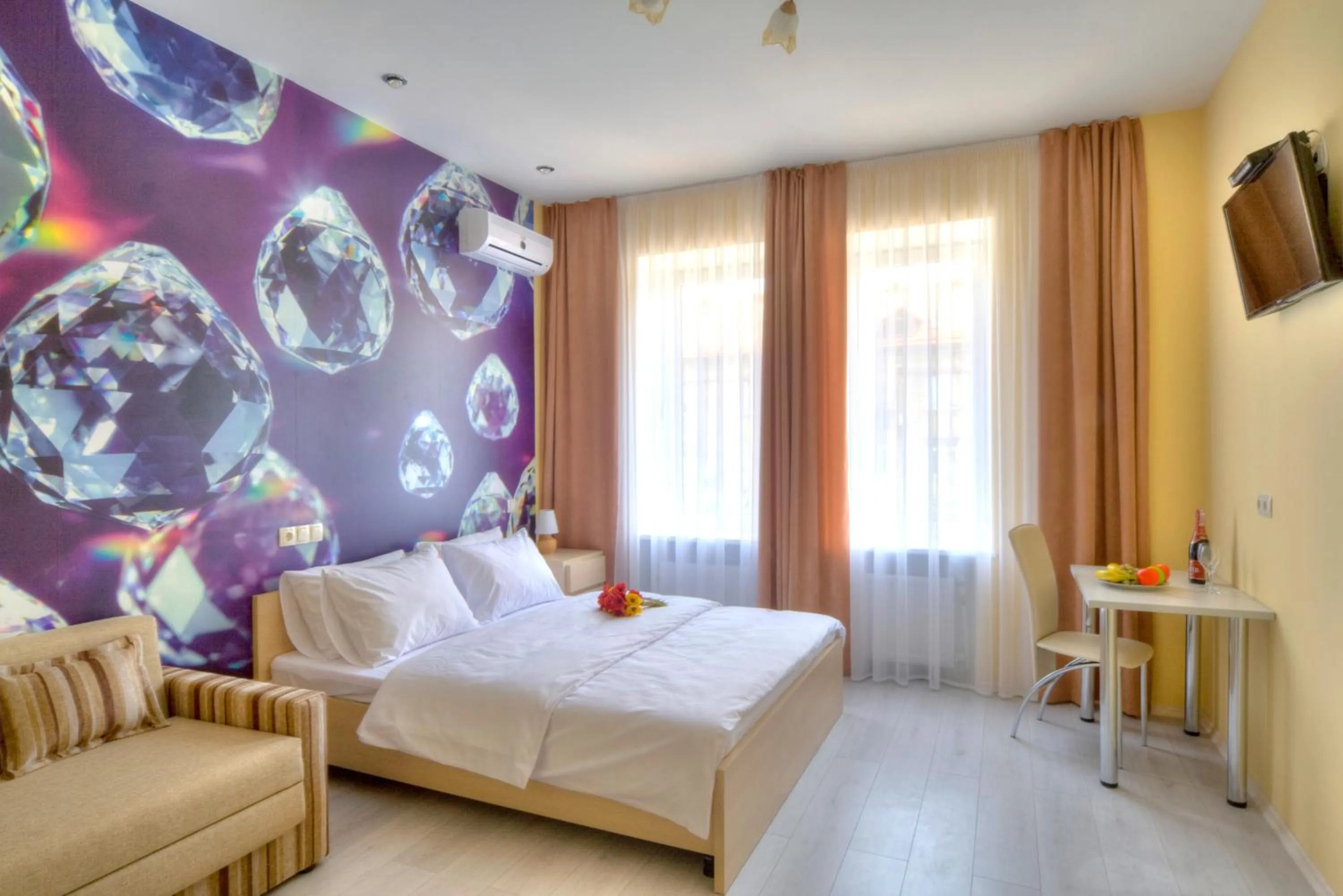 Bedroom, Bed in Fire Inn