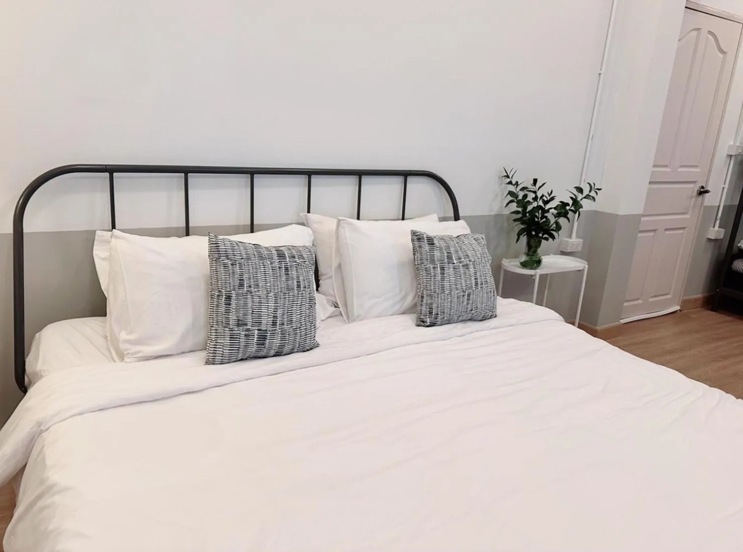 Bed in La Moon House