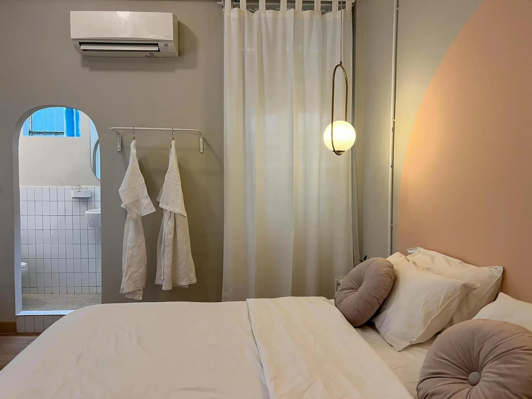 Bed in La Moon House