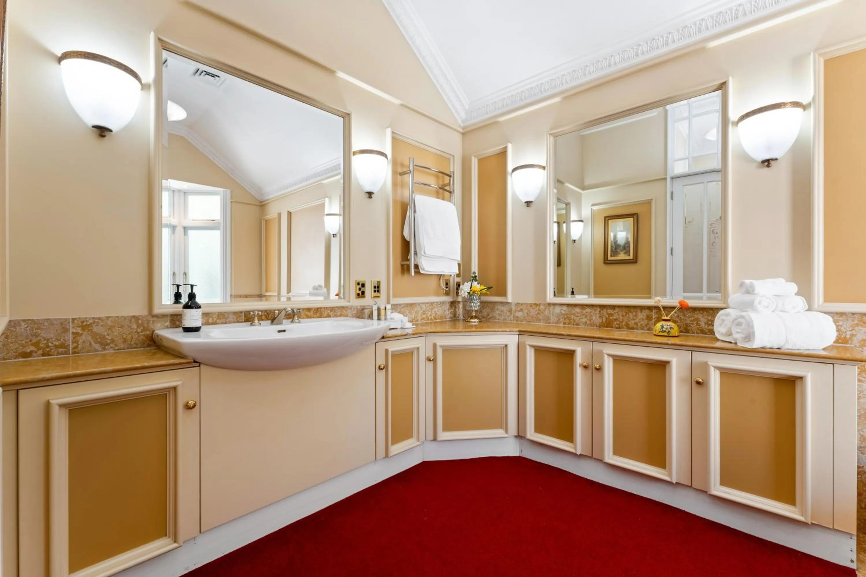 Bathroom in Aachen House