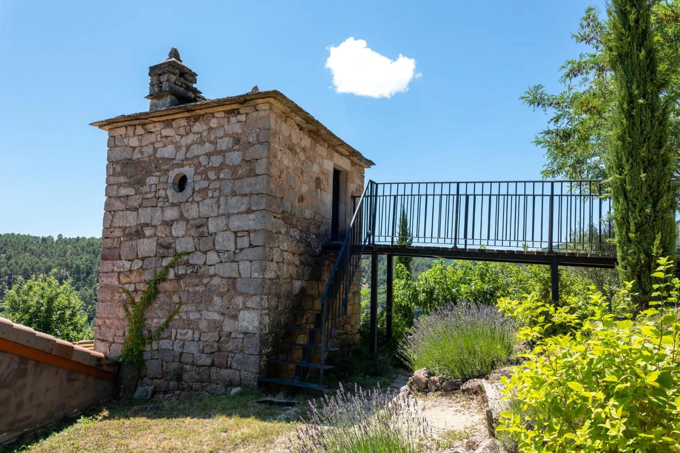 Spa and wellness centre/facilities in Domaine de Chalvêches Hôtel SPA 4*