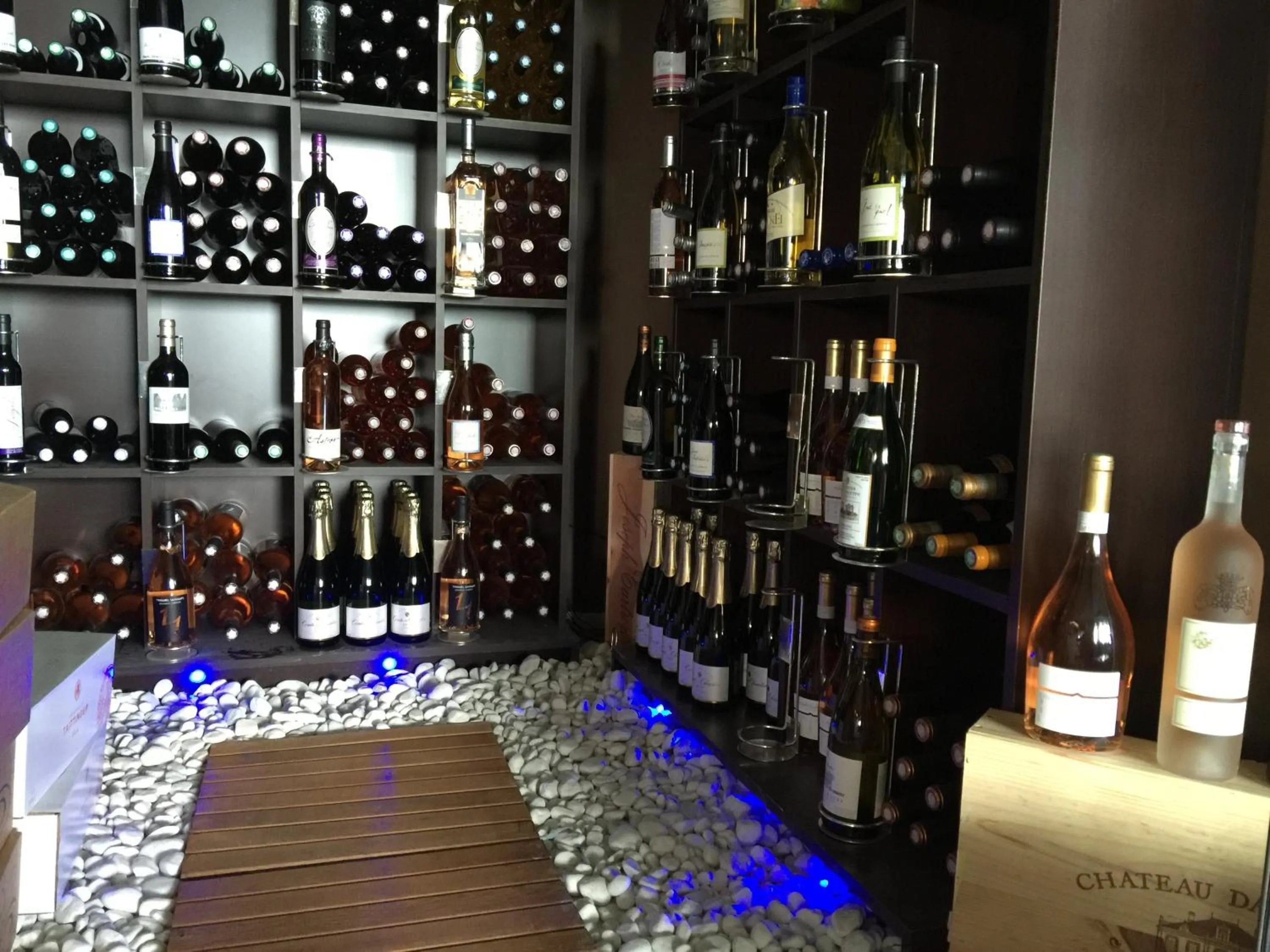 Alcoholic drinks in Domaine de Chalvêches Hôtel SPA 4*