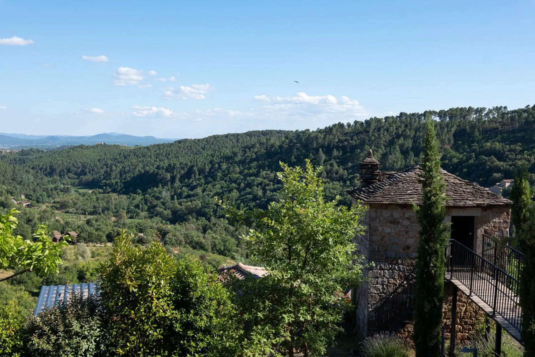 Natural landscape in Domaine de Chalvêches Hôtel SPA 4*