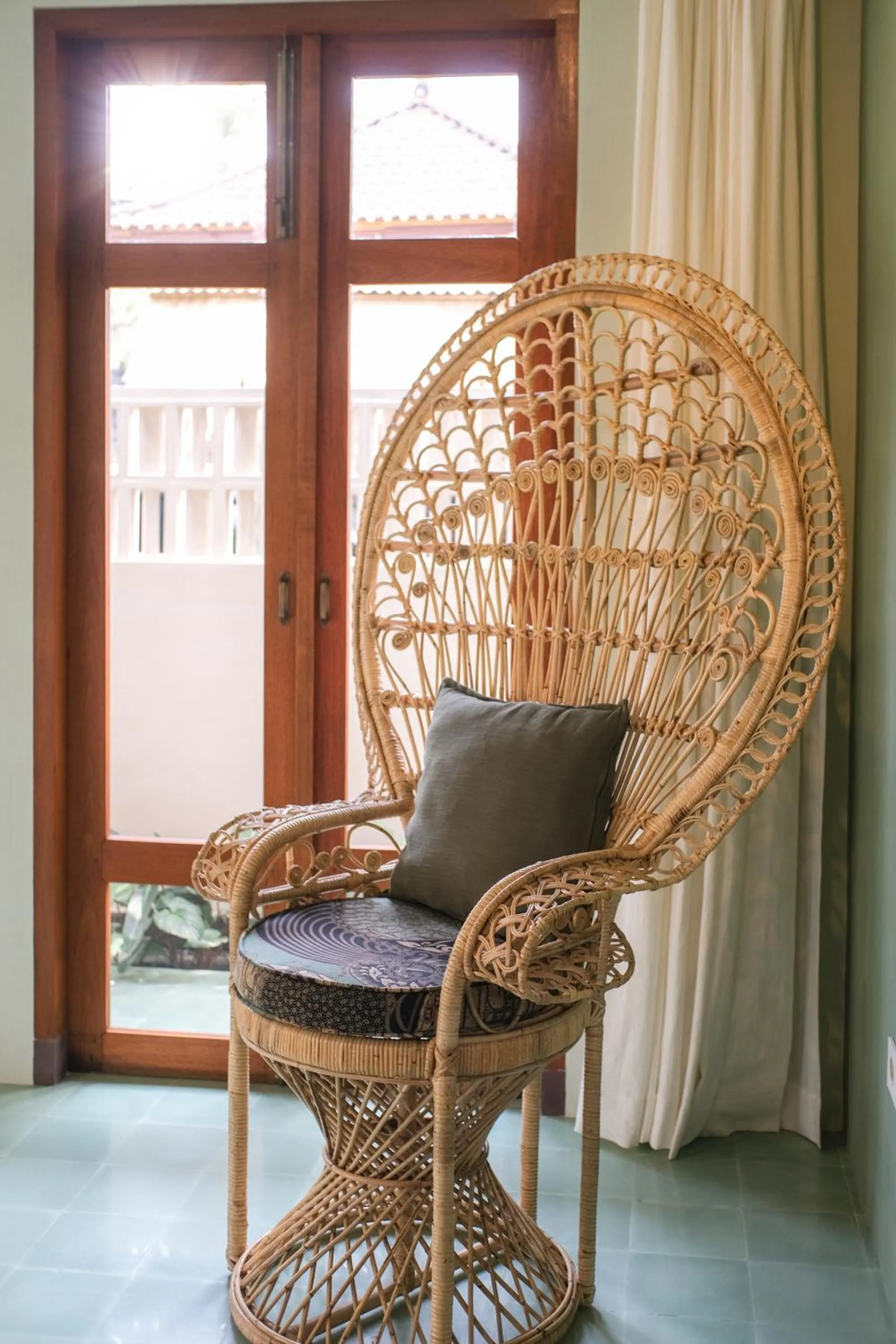 Seating area in Rumah Senang - Walk to Beach