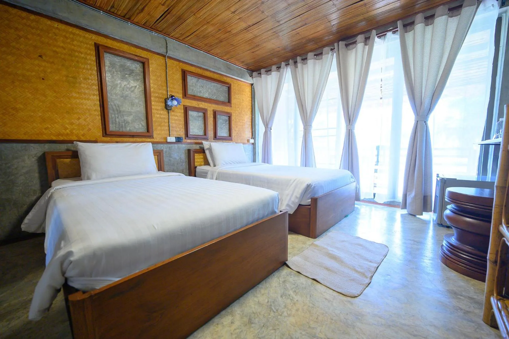Bed in Herntai Resort Maelanoi