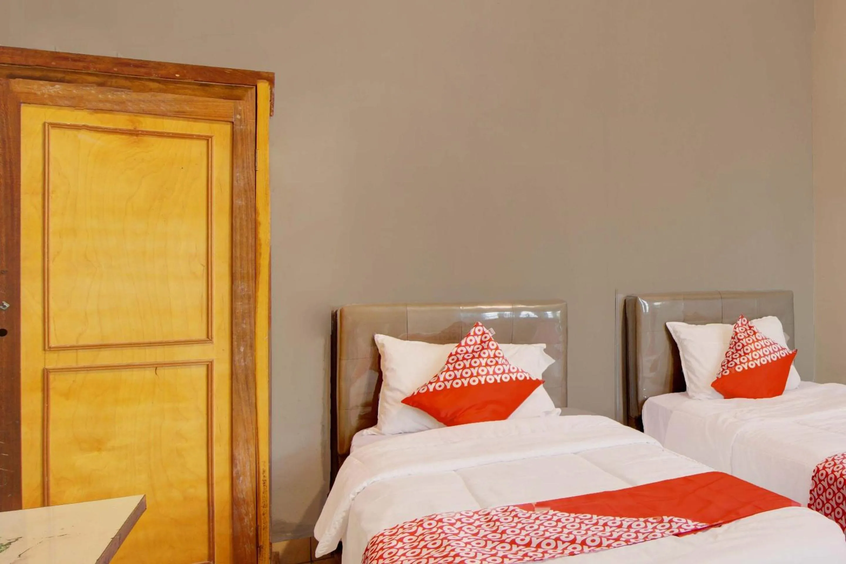 Bedroom, Bed in Hotel O Celine Home Syariah