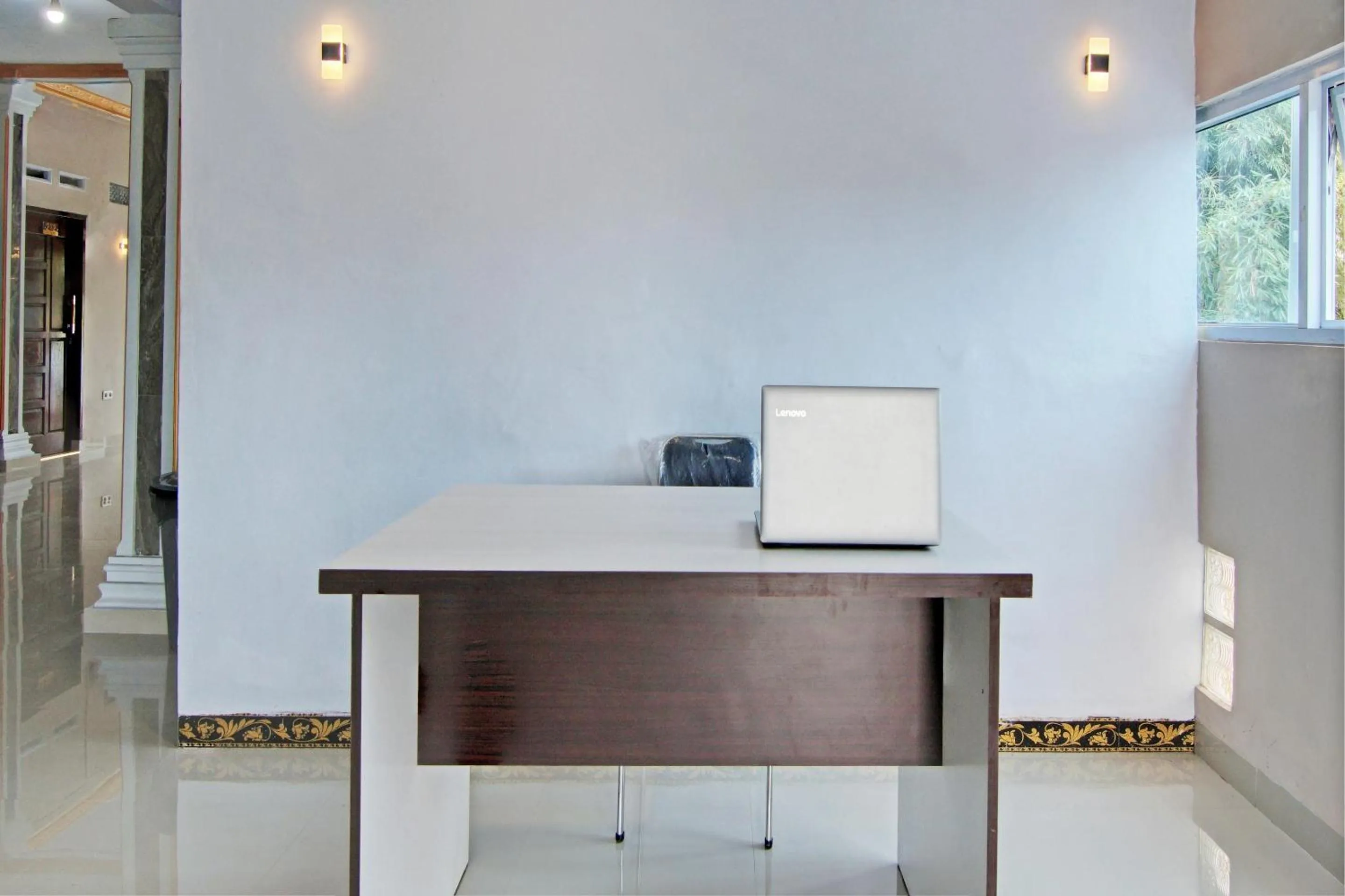 Lobby or reception in Hotel O Celine Home Syariah