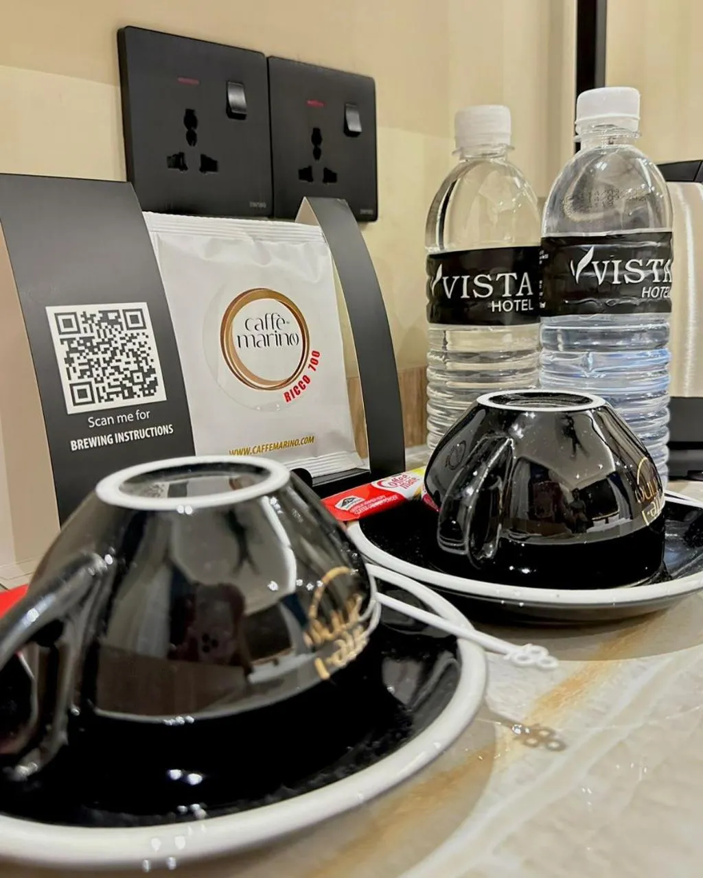 Food and drinks in I-VISTA HOTEL