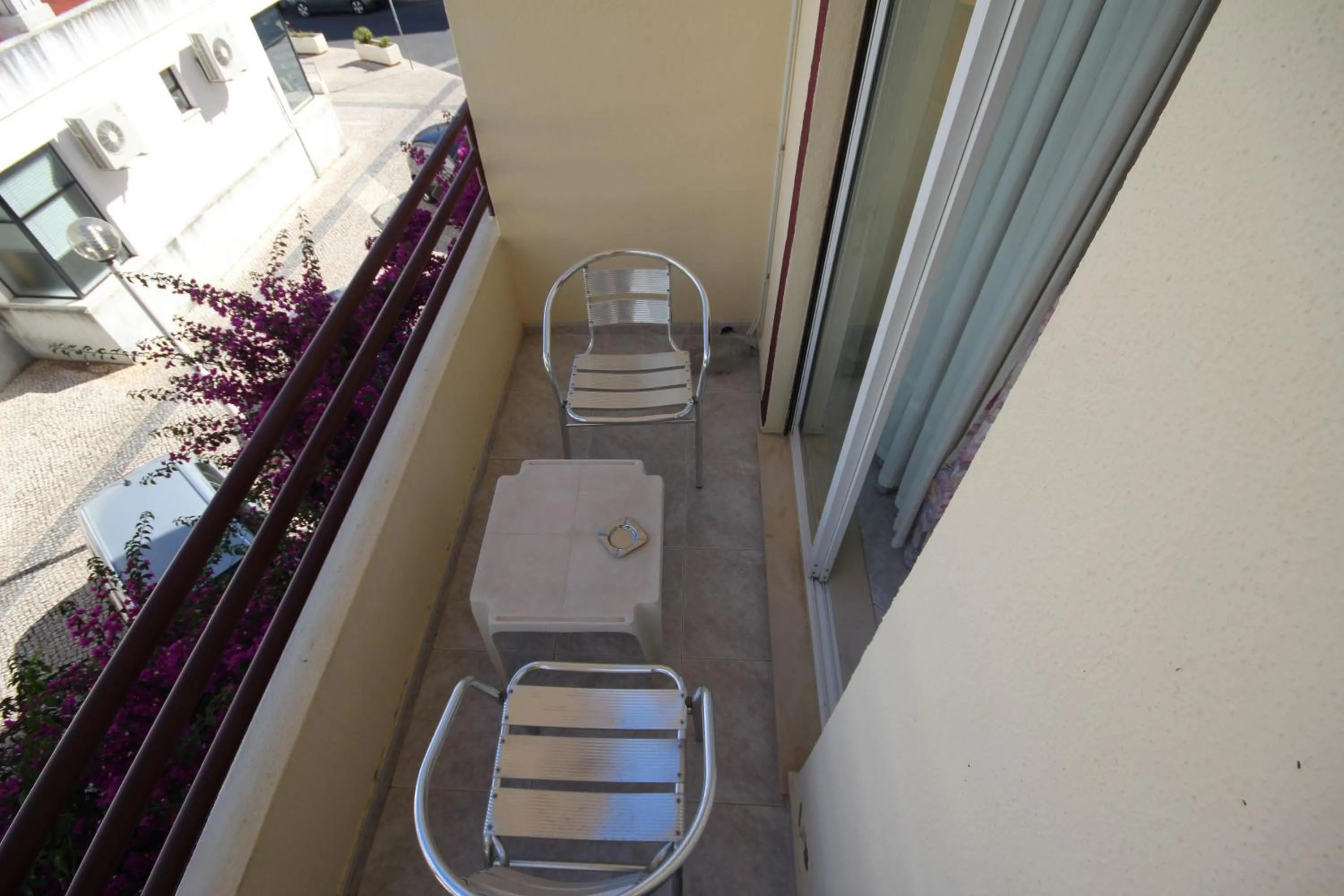 Comfort Twin Room with Balcony in Hospedaria Buganvilia Alvor