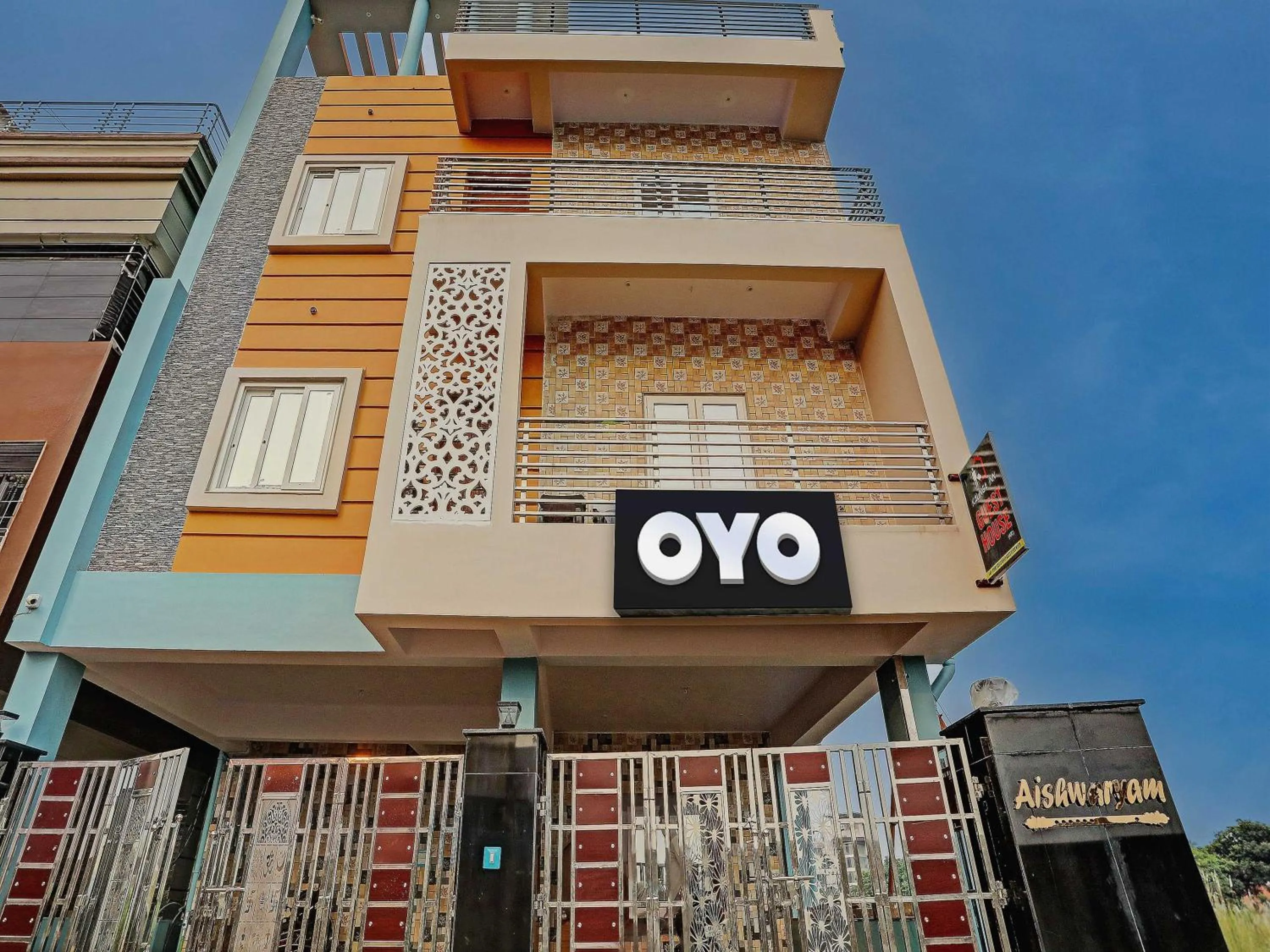 Facade/entrance in Hotel O Kalinga Inn