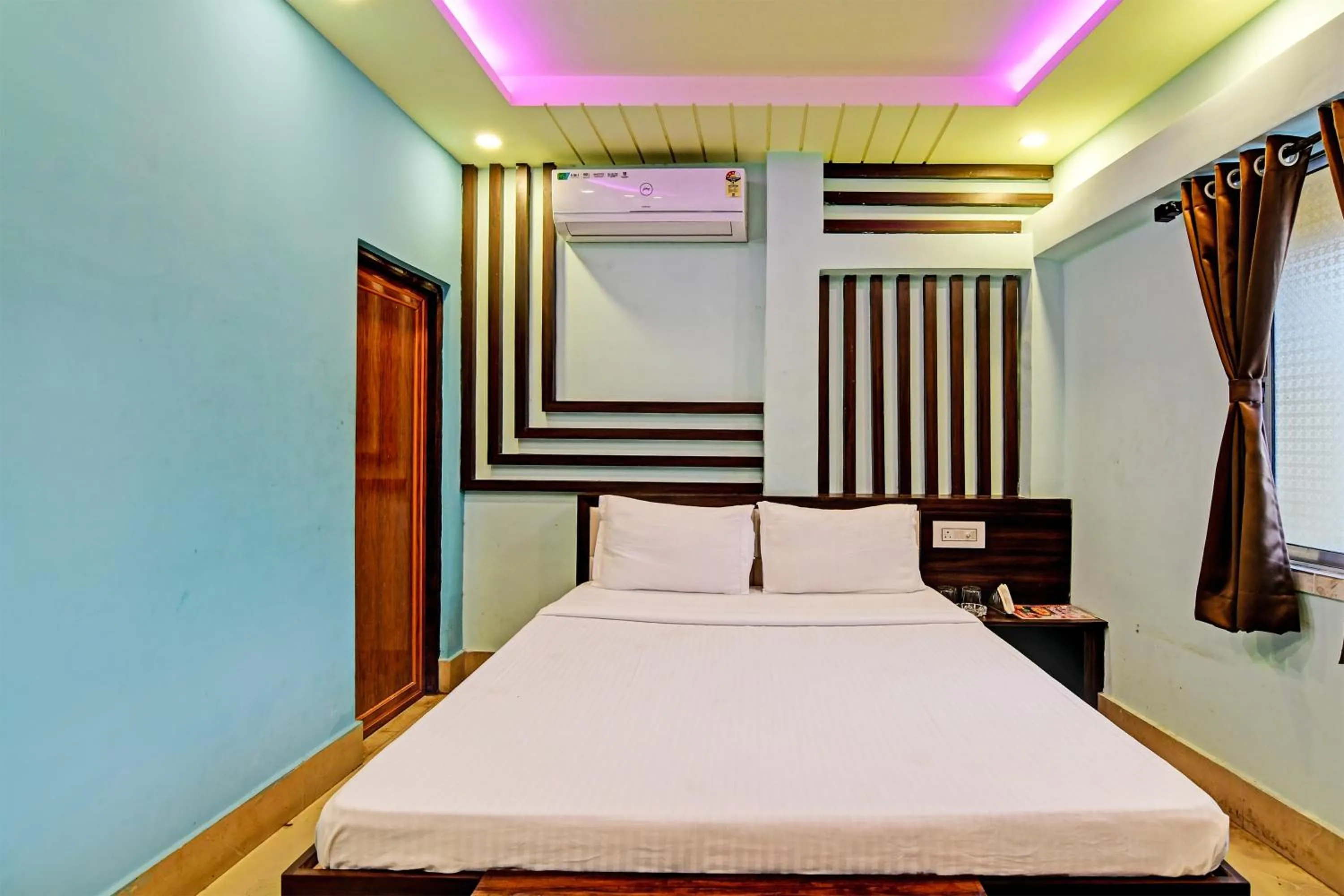 Bedroom, Bed in Super Hotel O The Orchid Residency