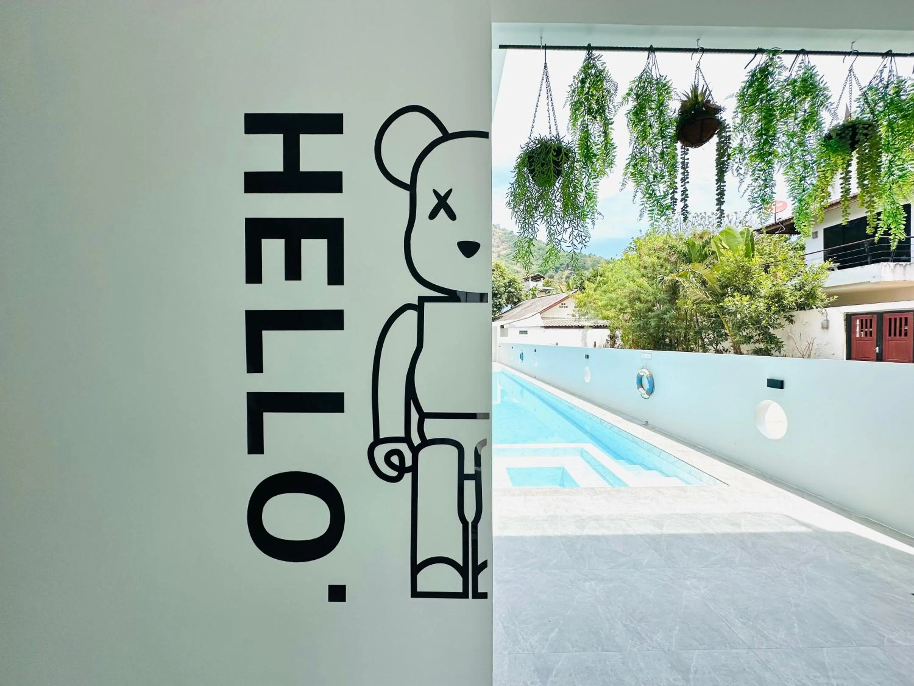 Swimming pool in Kata Place Villa