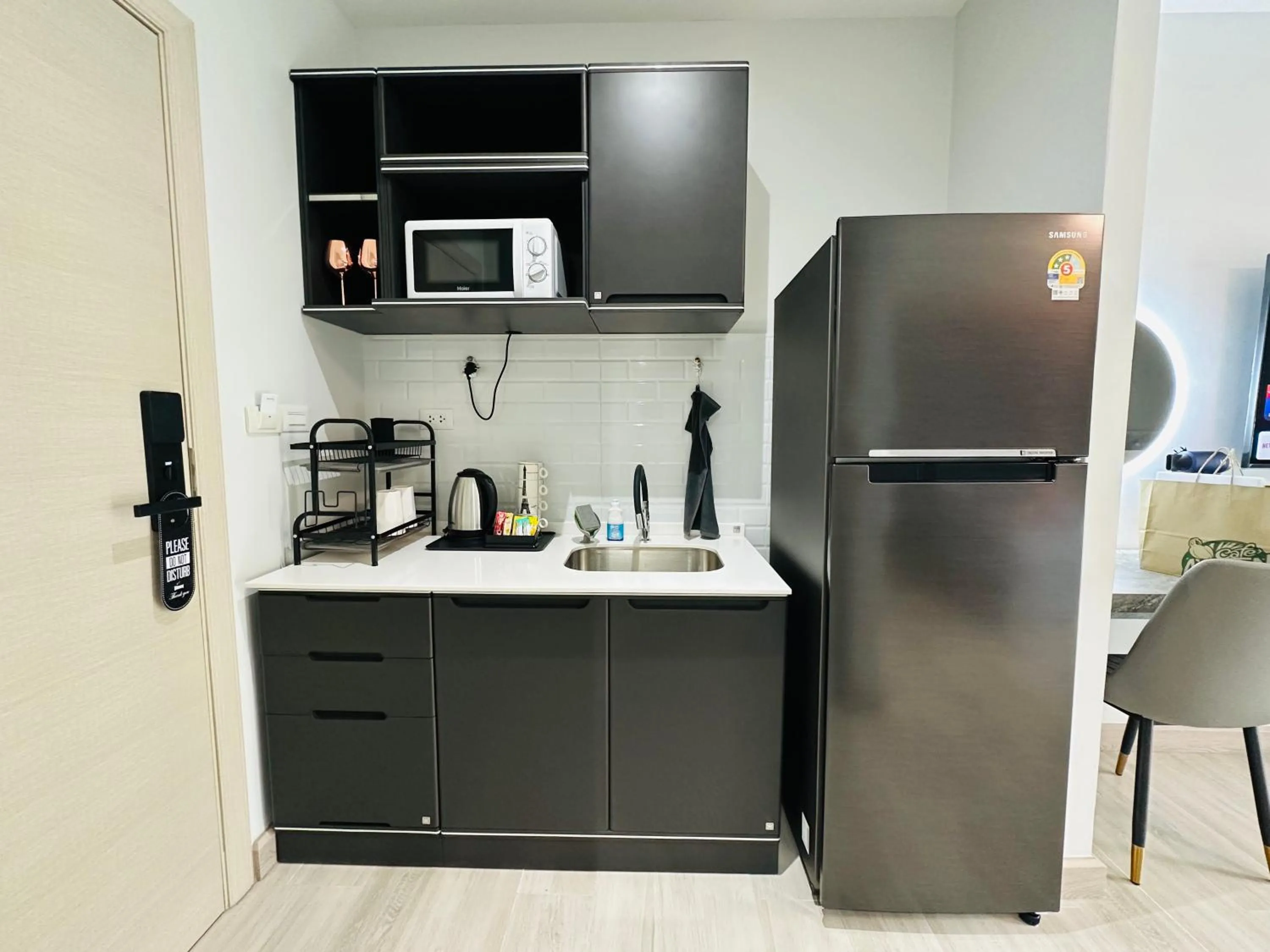 Coffee/tea facilities in Kata Place Villa