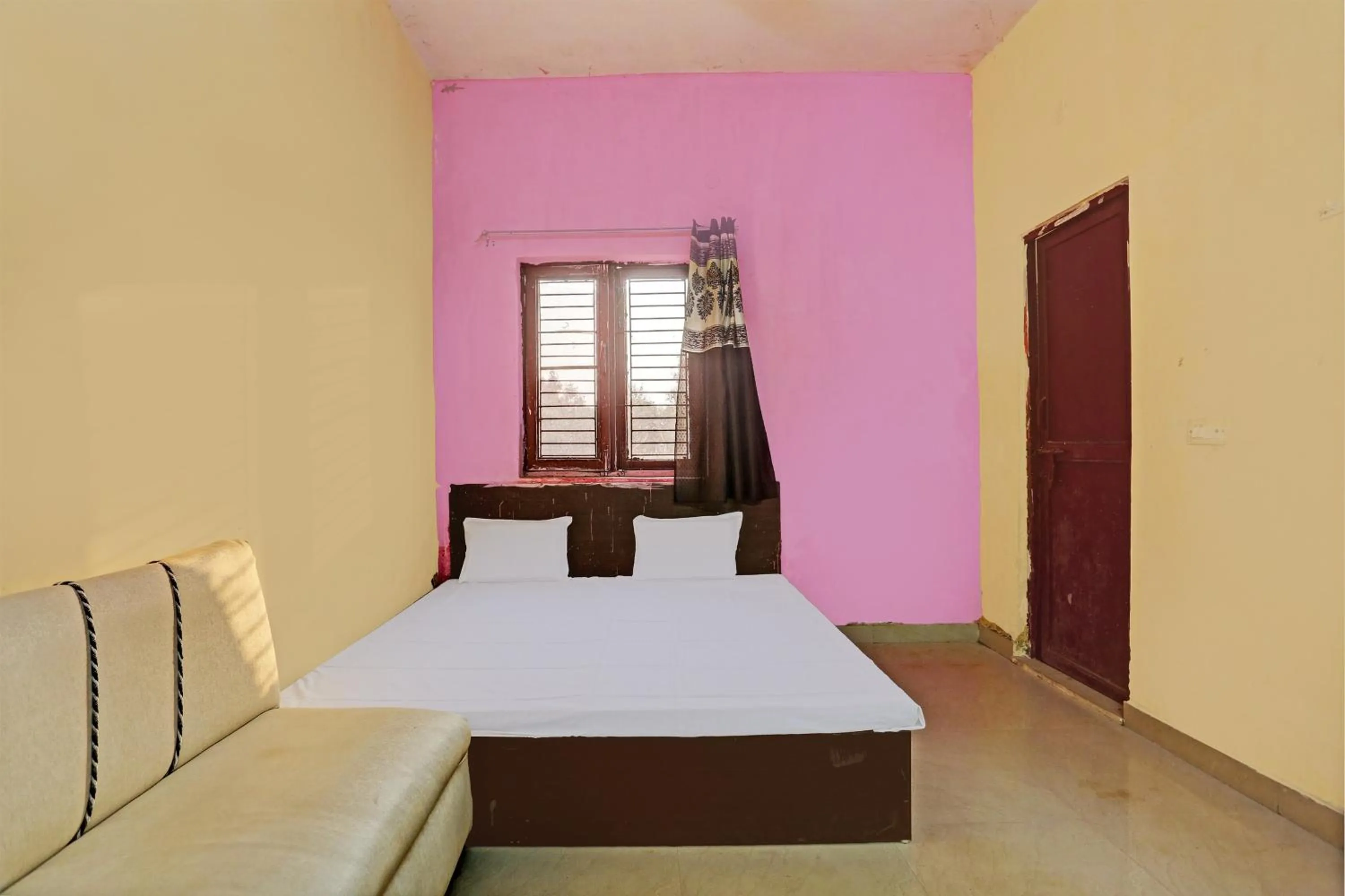 Bedroom in Hotel O Kamla banquet hall