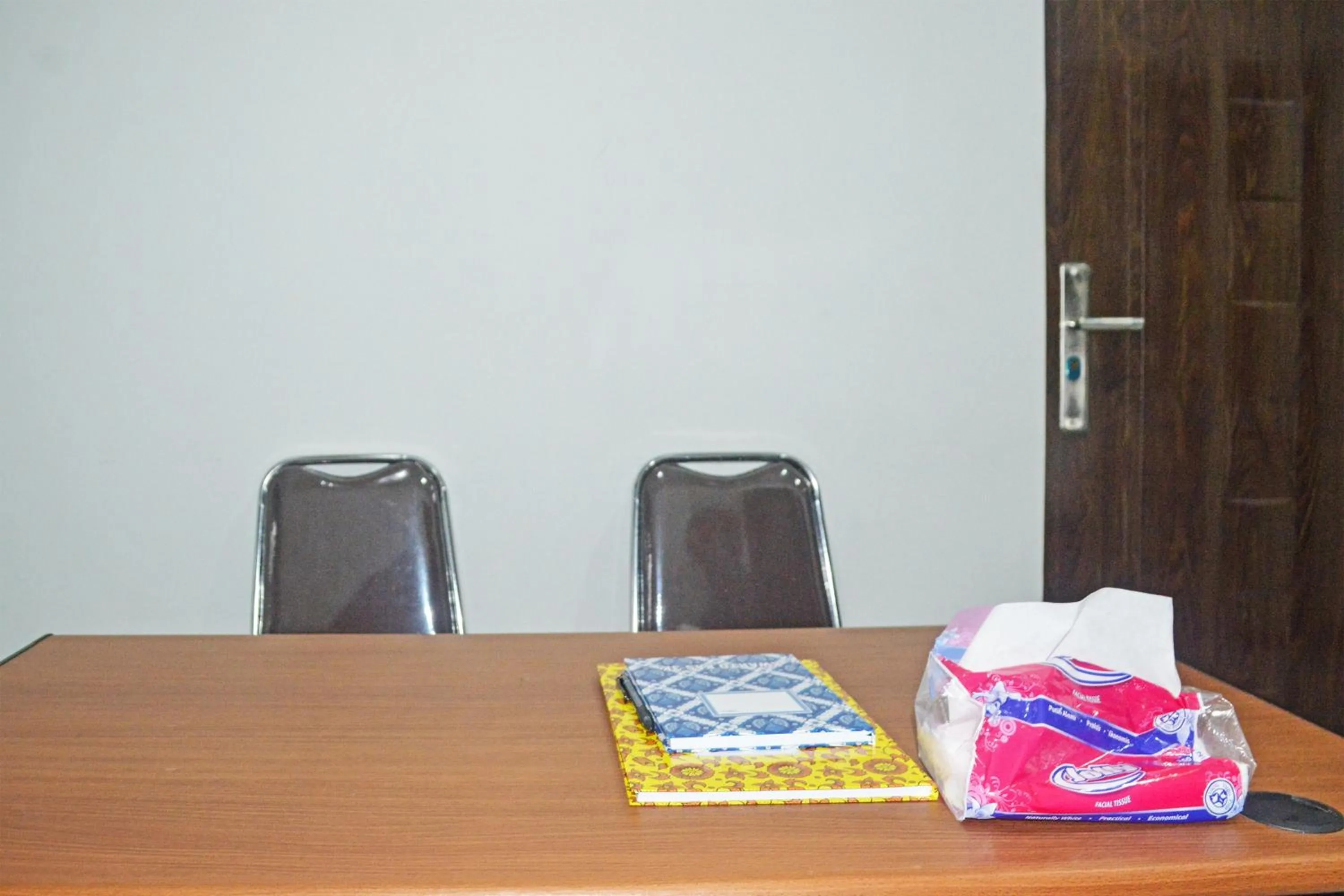 Lobby or reception in Super OYO 93085 Homy Stay Syariah