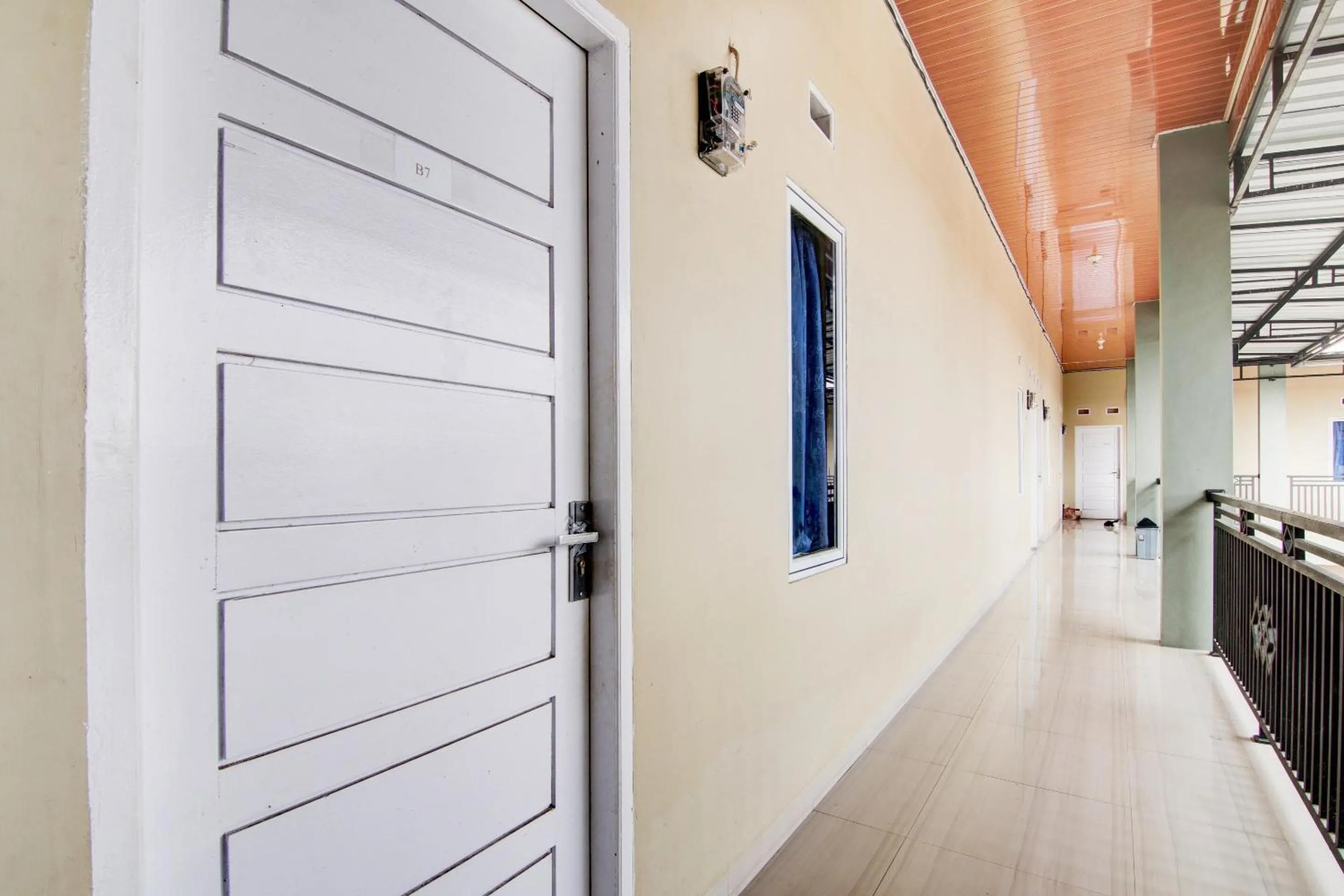 Lobby or reception in OYO 93087 Wisma Apel Syariah