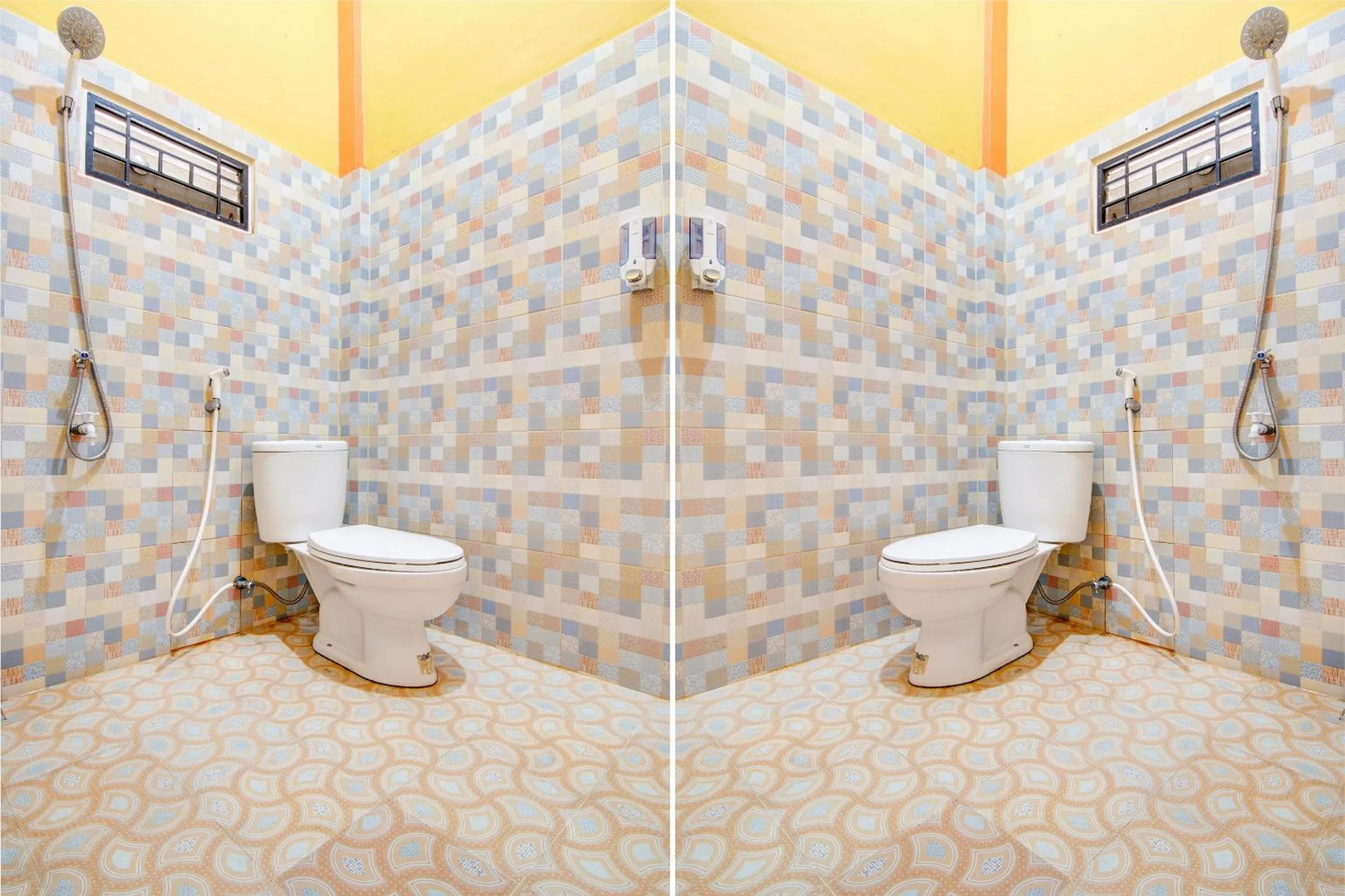 Bathroom in OYO 93087 Wisma Apel Syariah