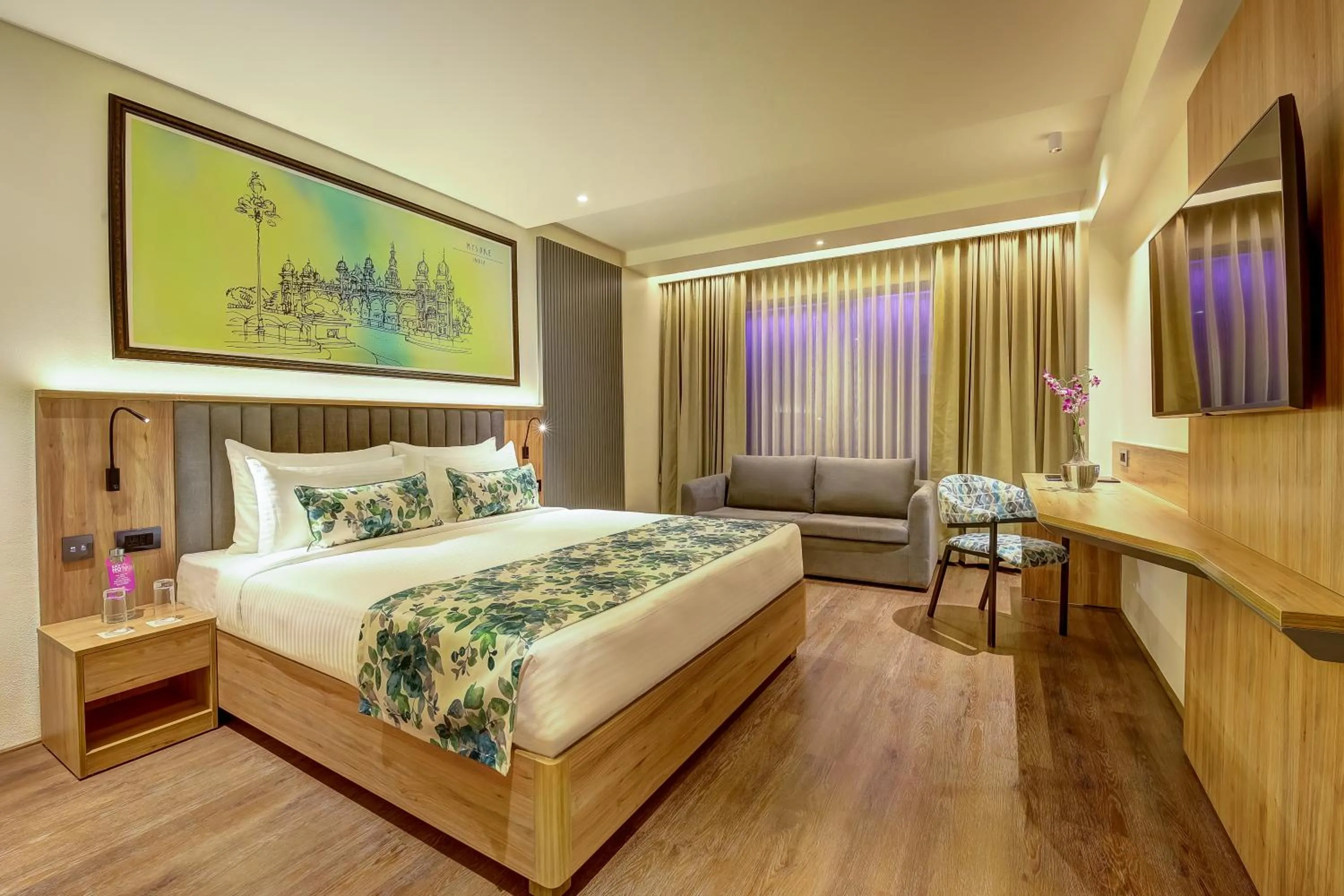 Bed in Regenta Central Javaji Mysore