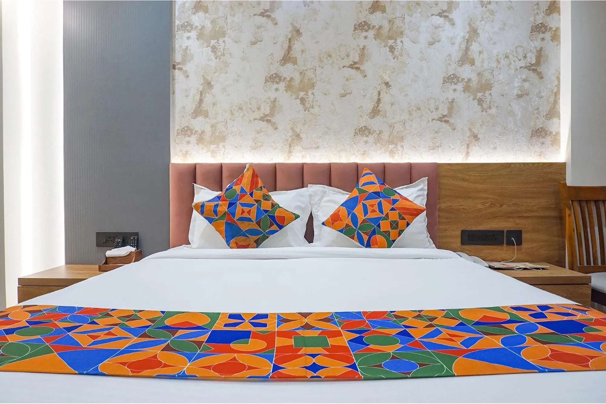 Bed in Oriva Shourya Residency - Nr Maharshi Karve Museum