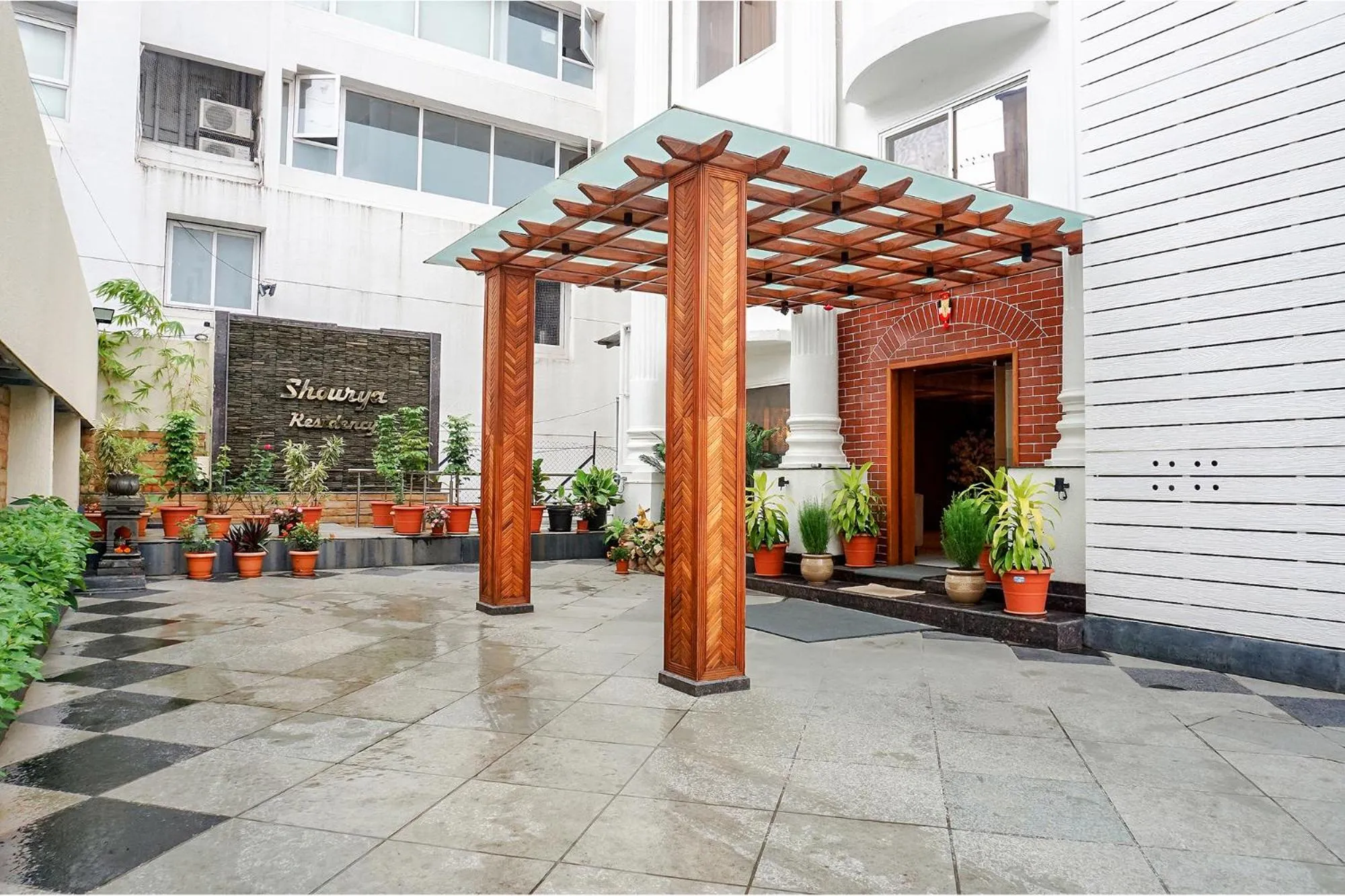 Facade/entrance in Oriva Shourya Residency - Nr Maharshi Karve Museum