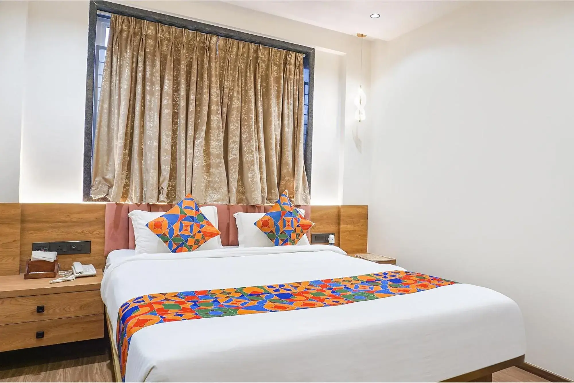 Deluxe Room - single occupancy in FabHotel Prime Shourya Residency - Nr Maharshi Karve Museum Deluxe Room - single occupancy in FabHotel Prime Shourya Residency - Nr Maharshi Karve Museum