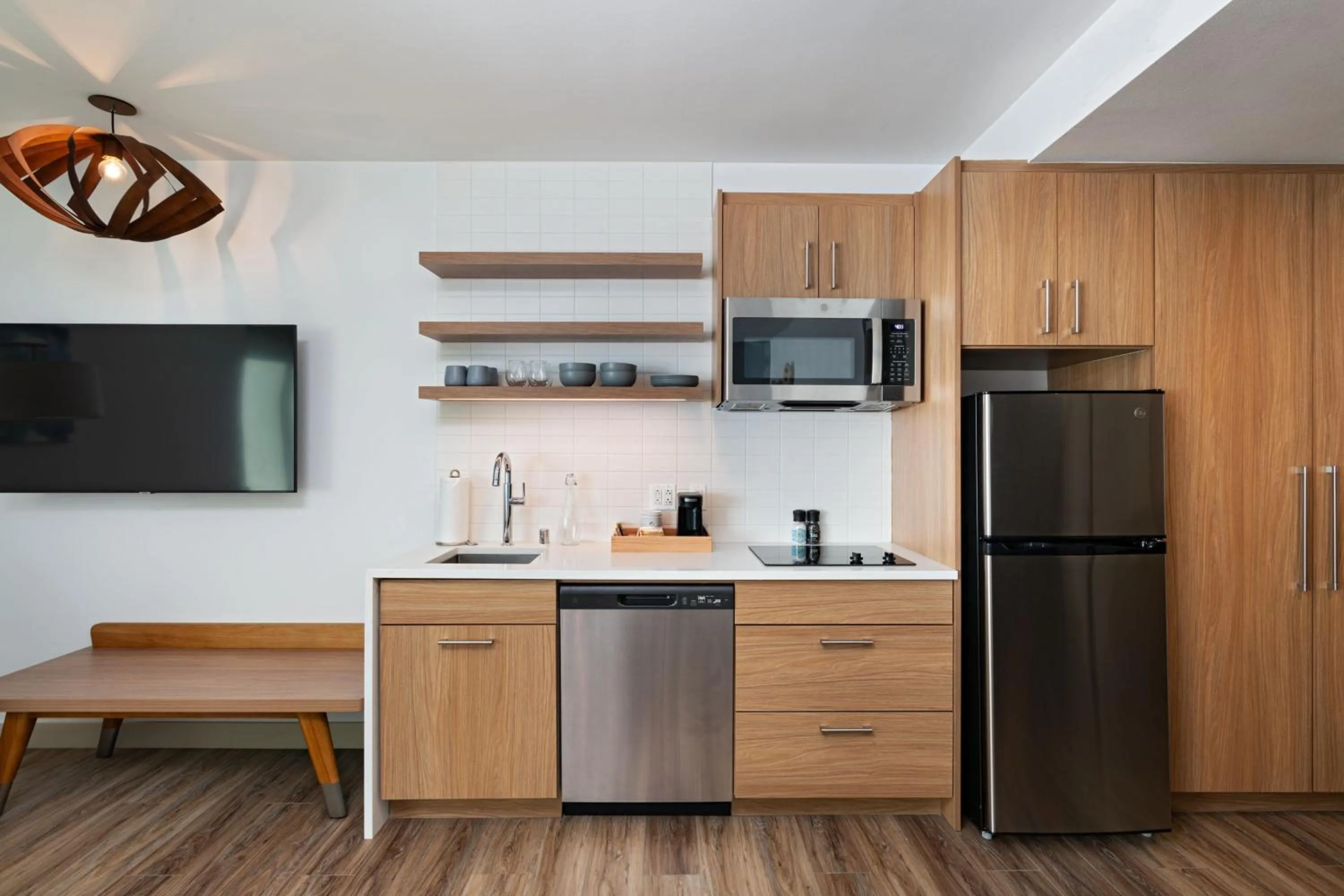 Kitchen or kitchenette in Element Albuquerque Uptown