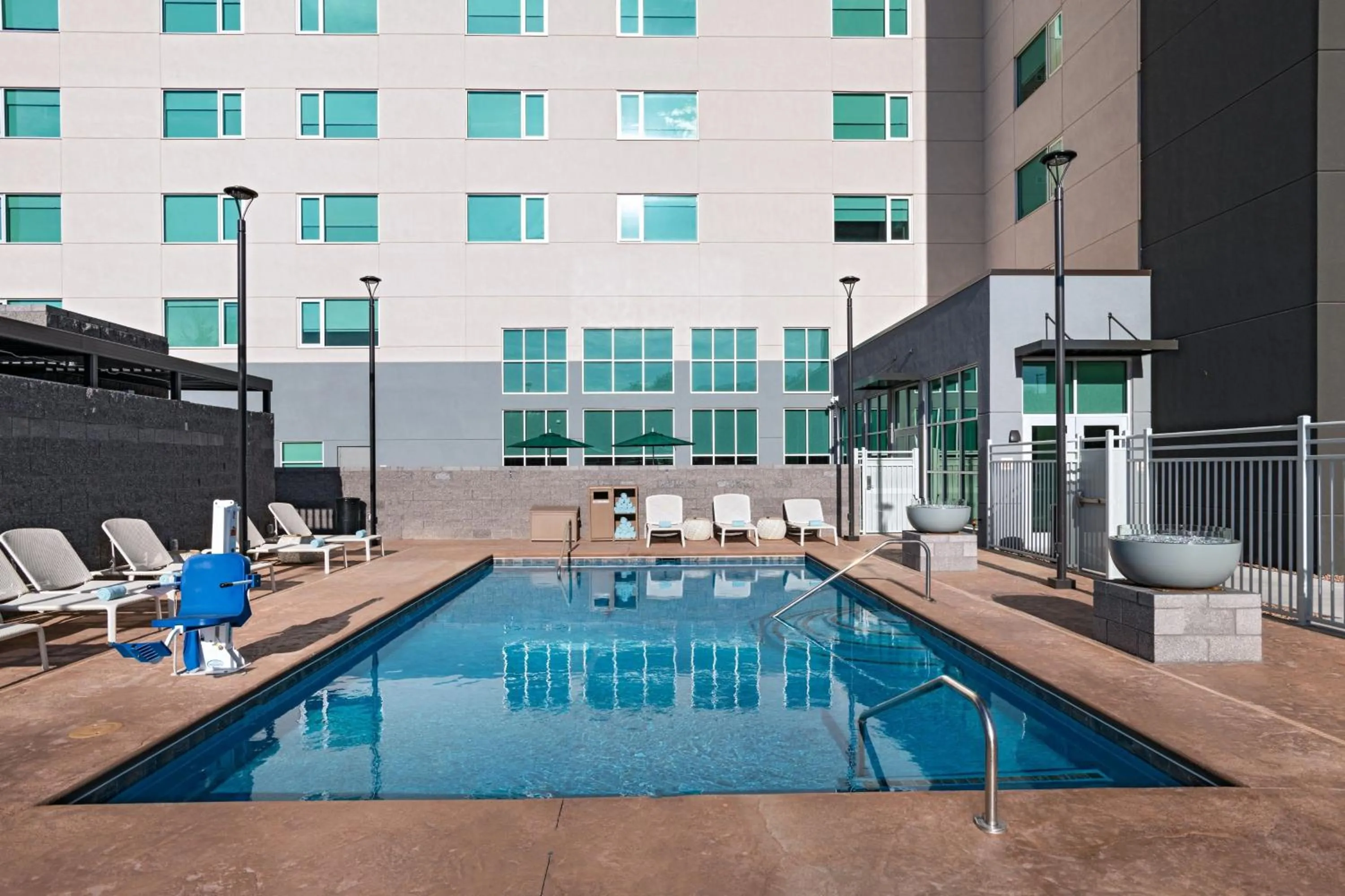 Swimming pool in Element Albuquerque Uptown