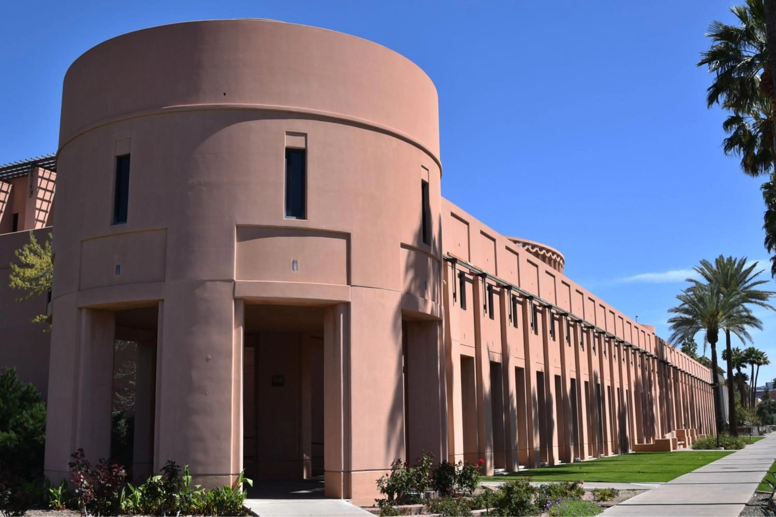 Nearby landmark in Fairfield Inn & Suites by Marriott Tempe