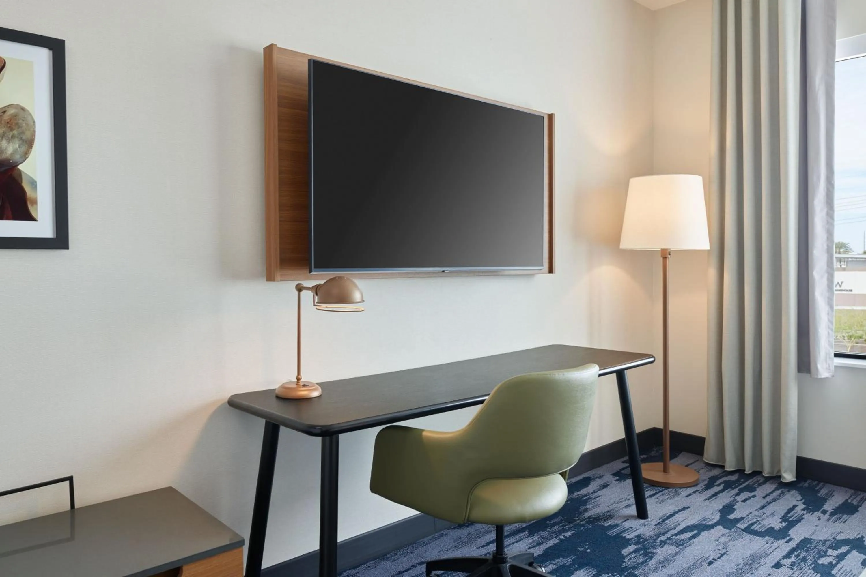 Photo of the whole room in Fairfield Inn & Suites by Marriott Tempe