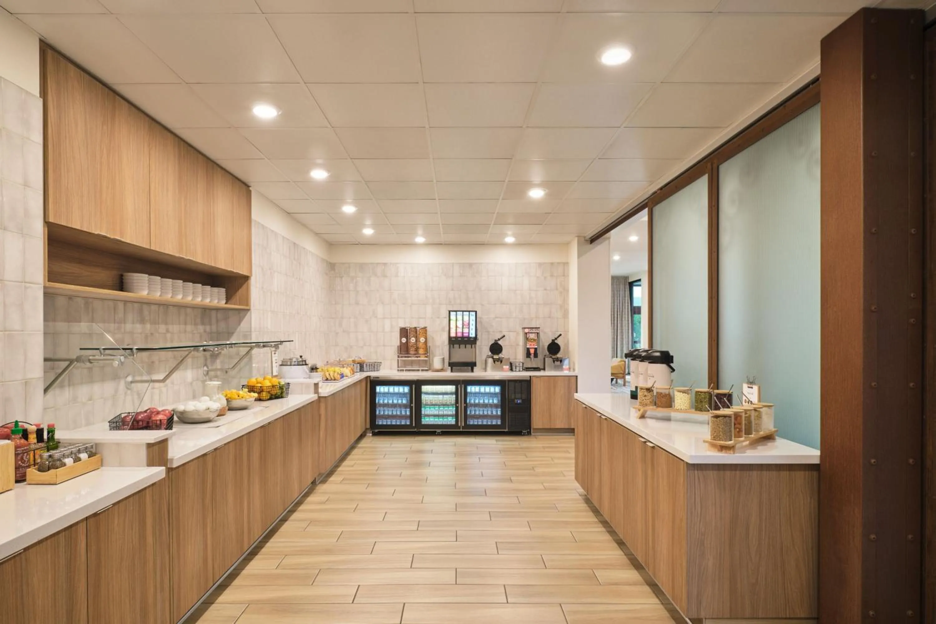 Breakfast in TownePlace Suites by Marriott Tempe