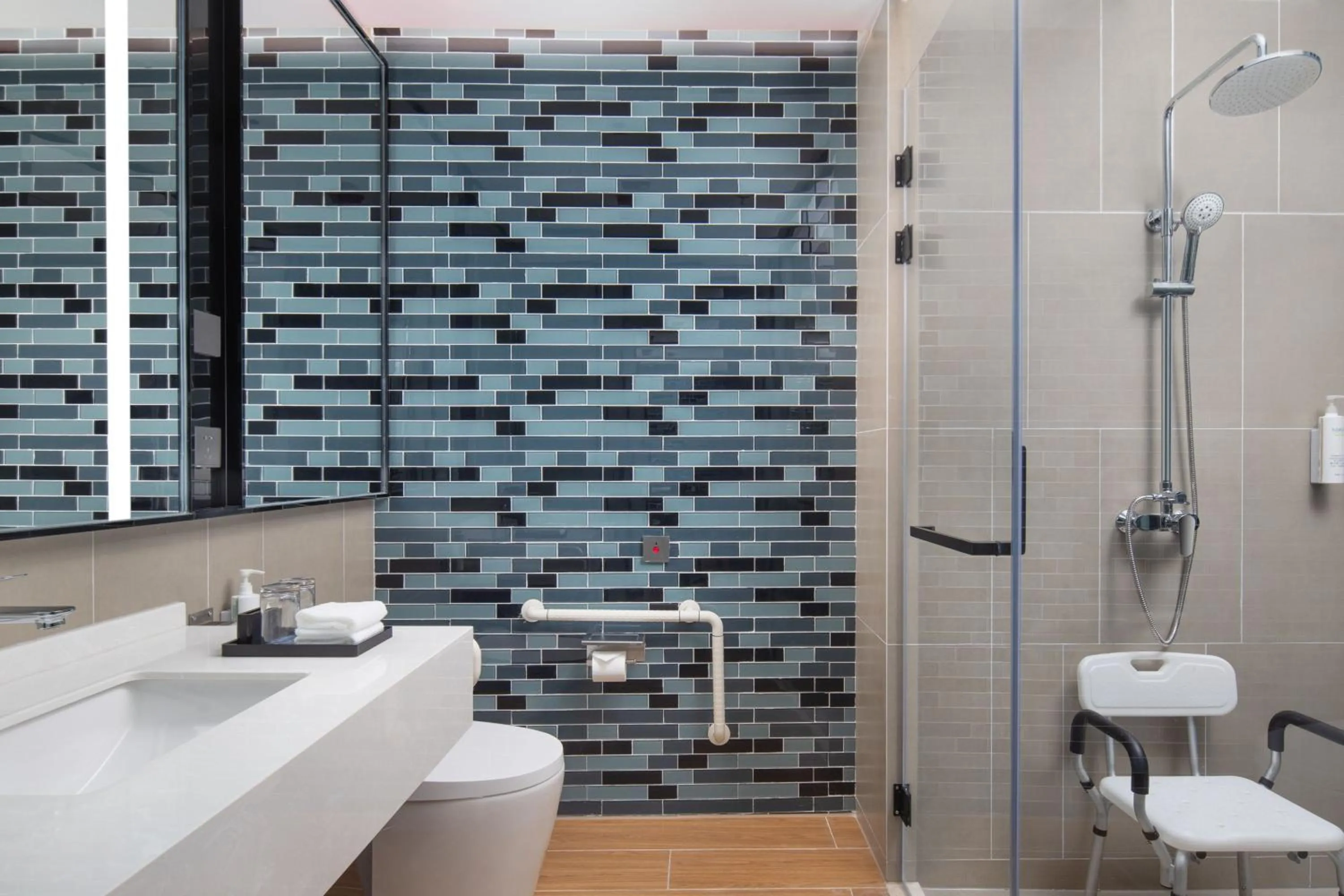 Bathroom in Fairfield by Marriott Kunshan