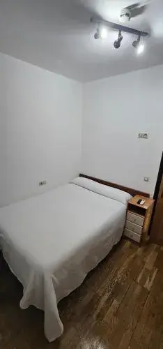 Single Room - single occupancy in Hostal el Pasaje Single Room - single occupancy in Hostal el Pasaje