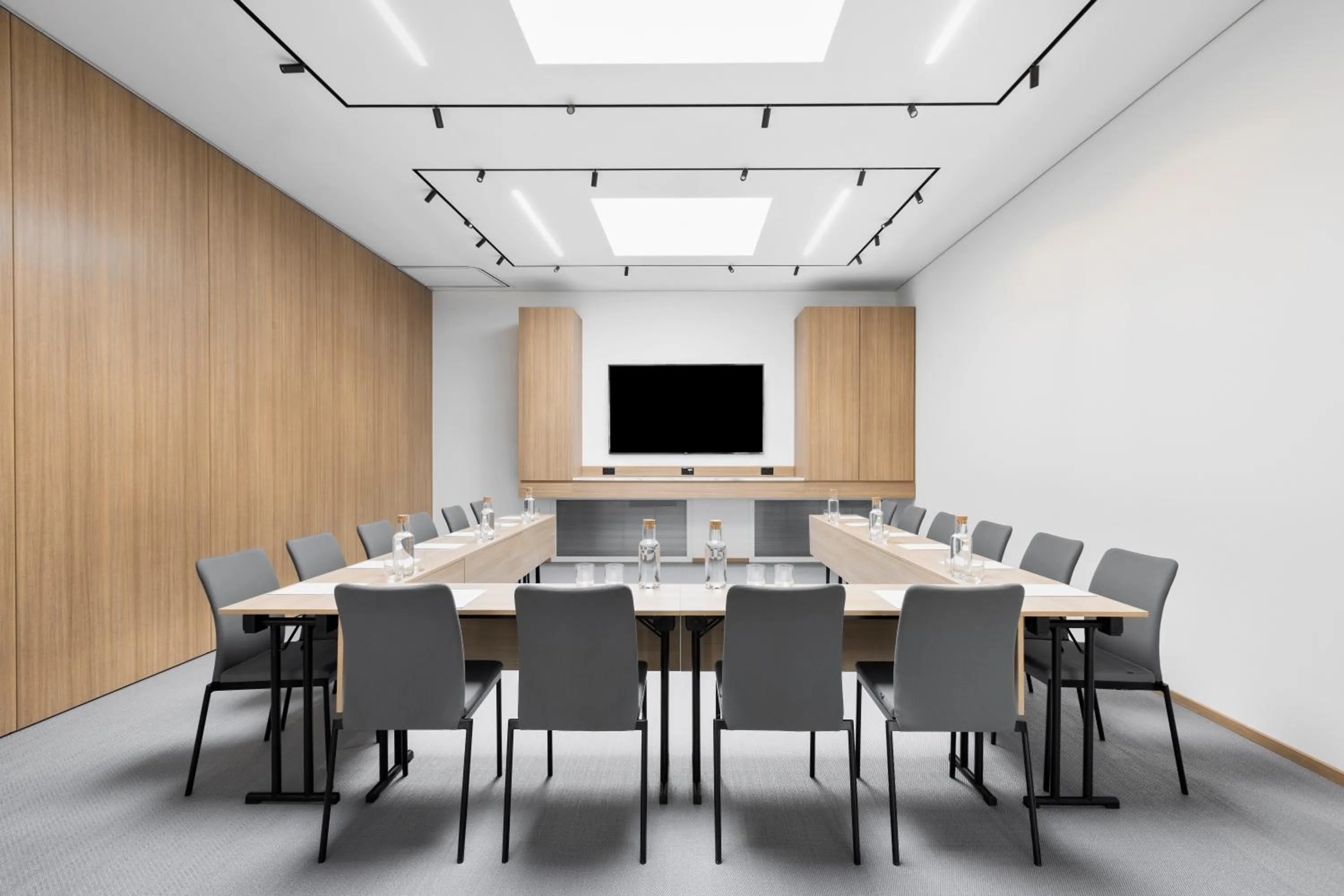 Meeting/conference room in Courtyard by Marriott Biel Bienne