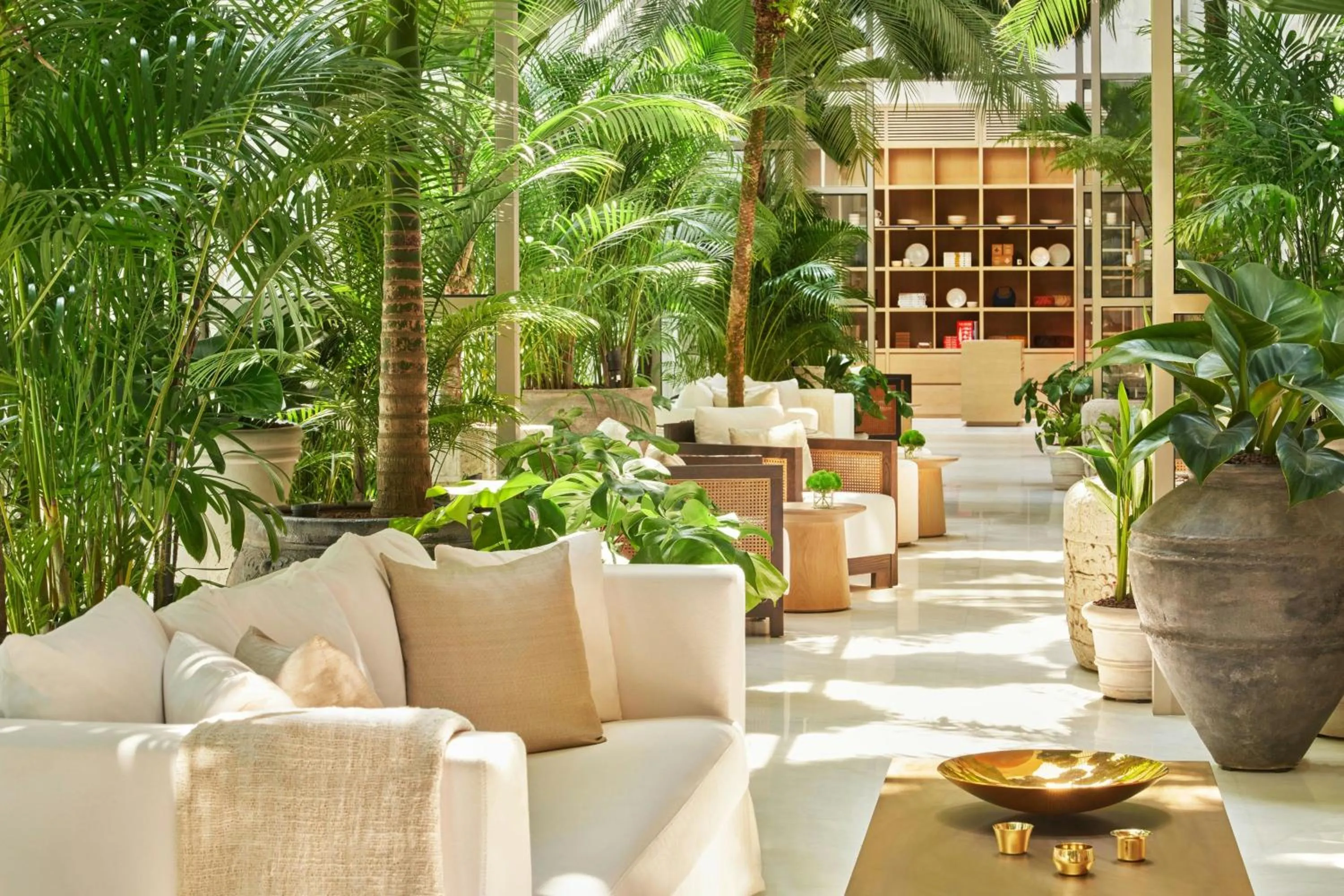 Restaurant/places to eat in The Singapore EDITION