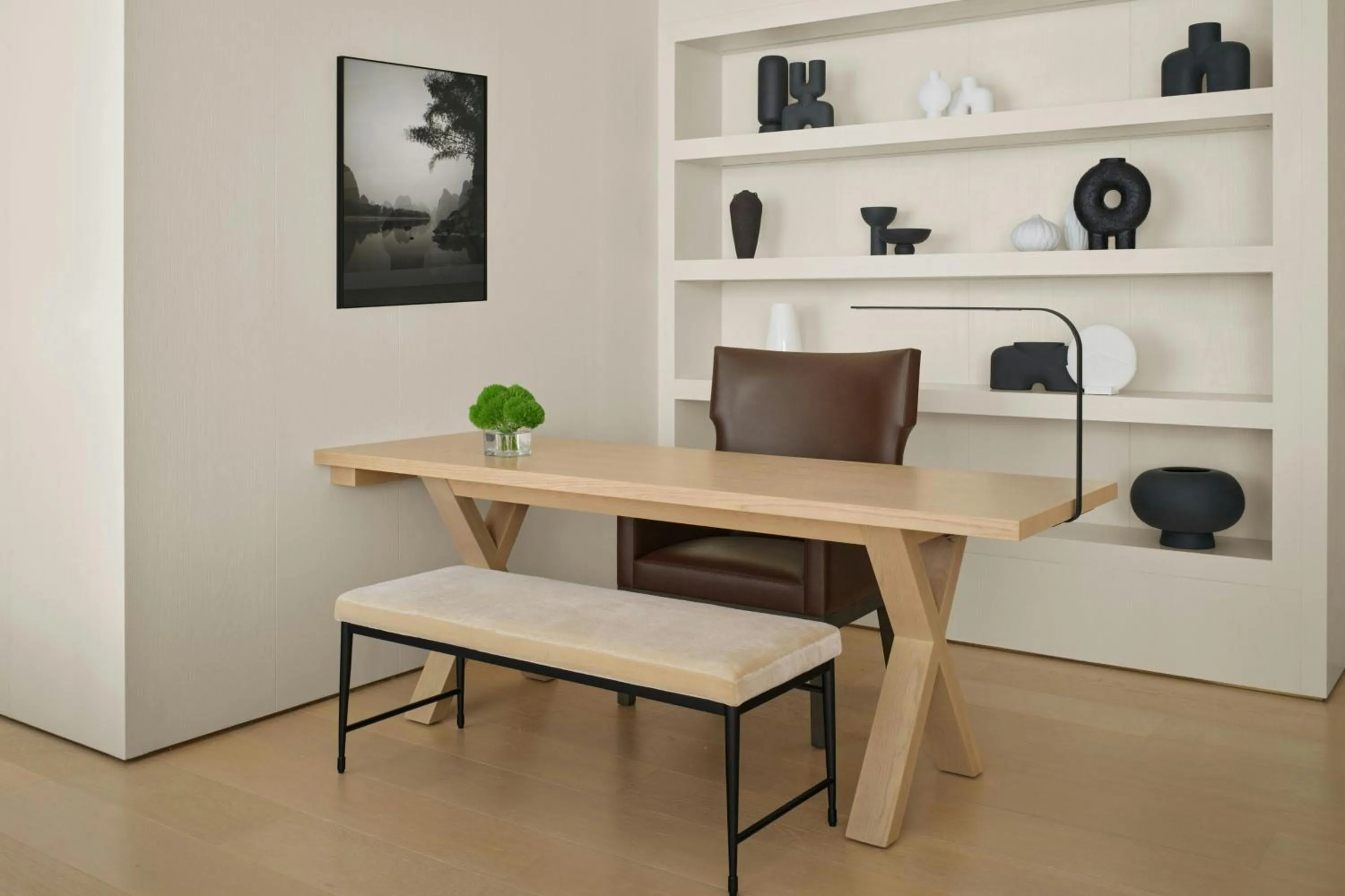 Photo of the whole room in The Singapore EDITION