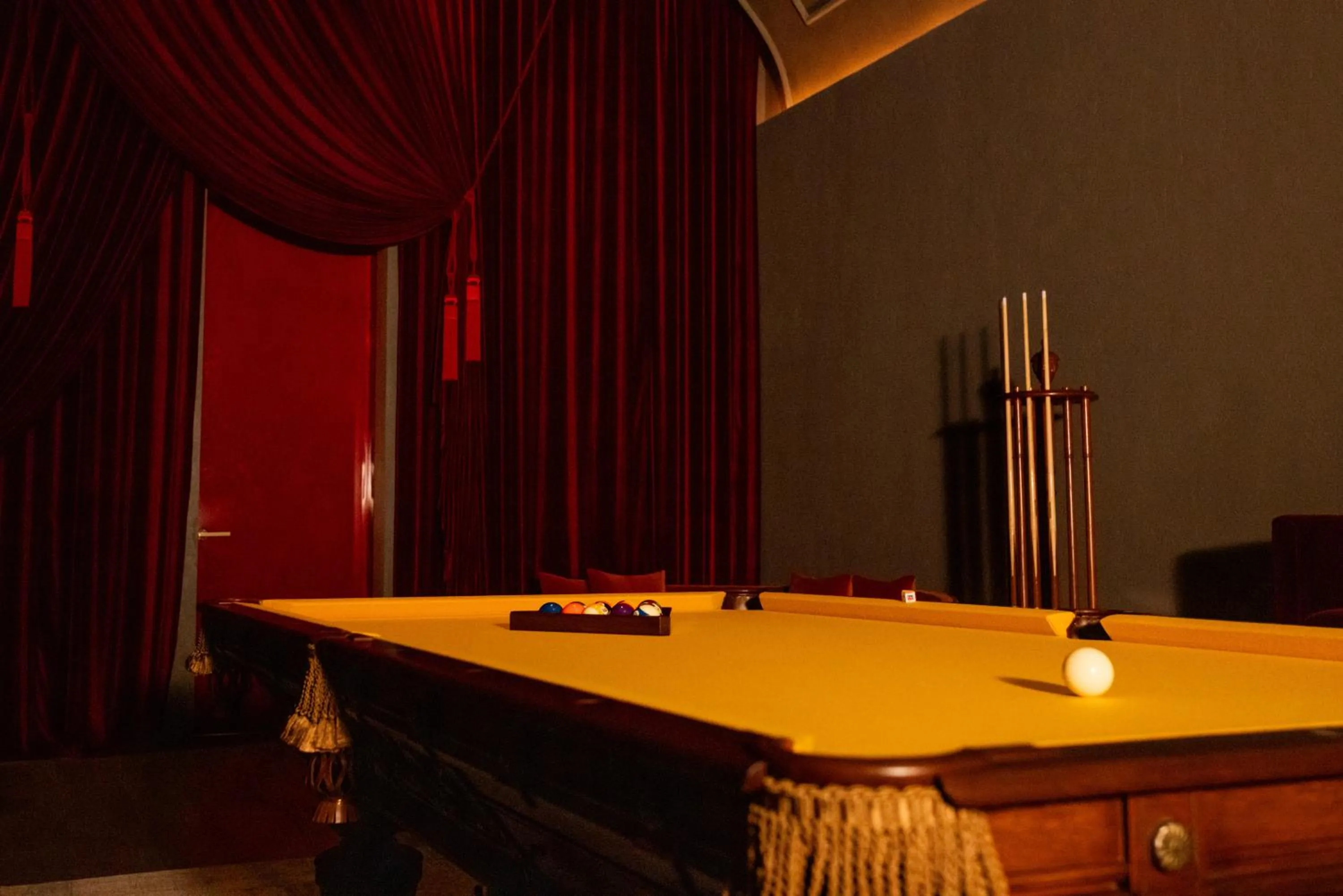 Billiard in The Singapore EDITION