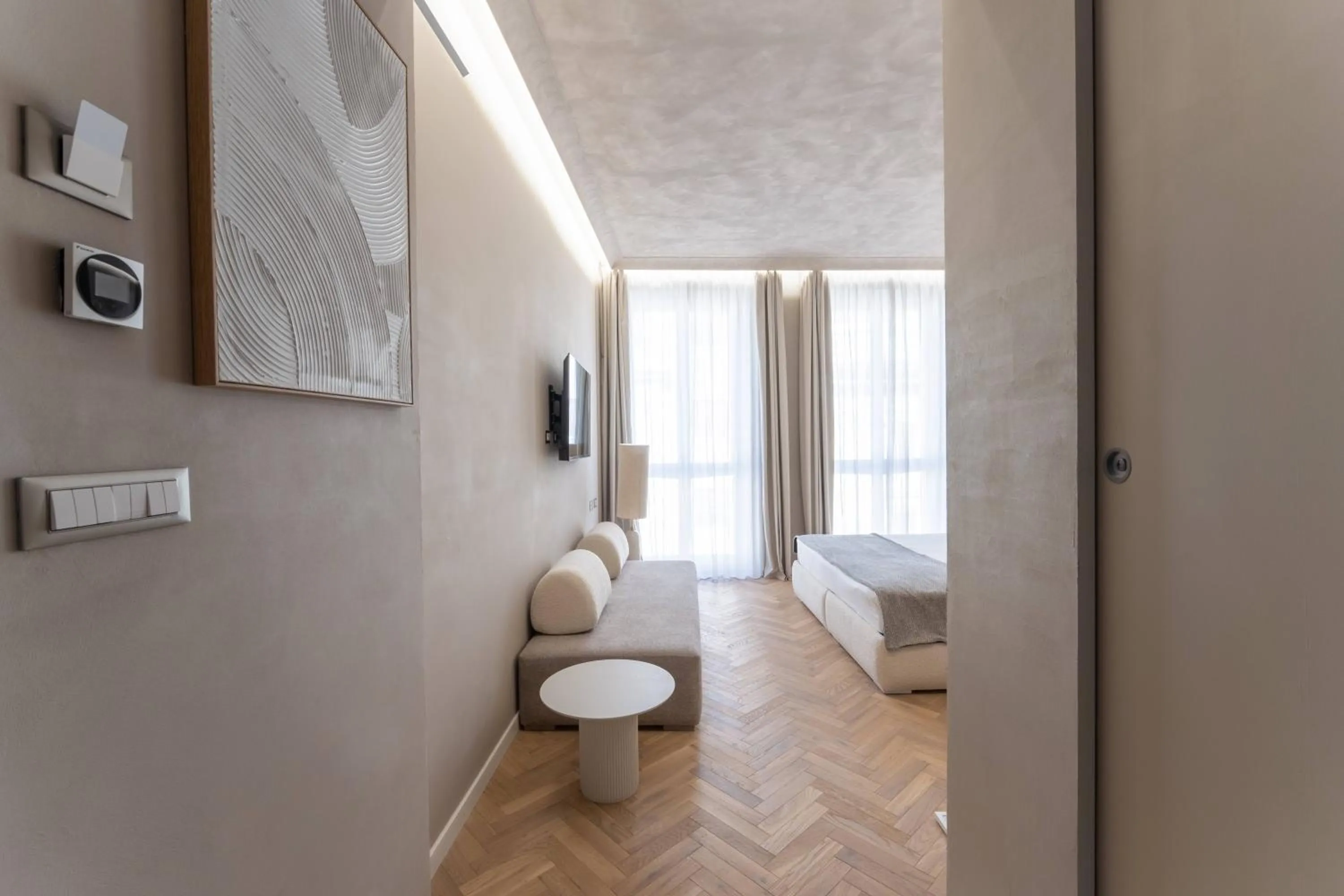 Bed in Duomo Collection