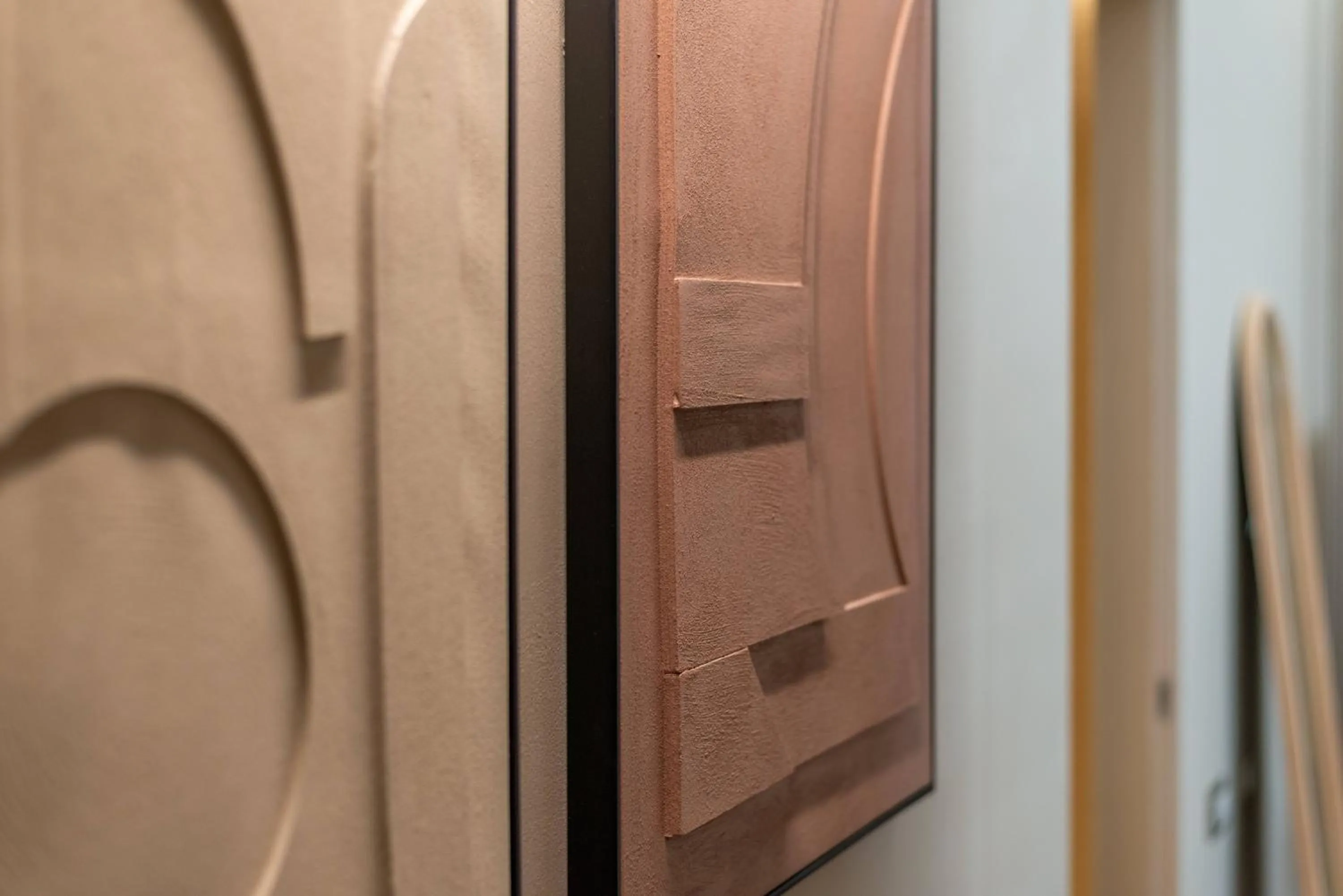 Decorative detail in Duomo Collection