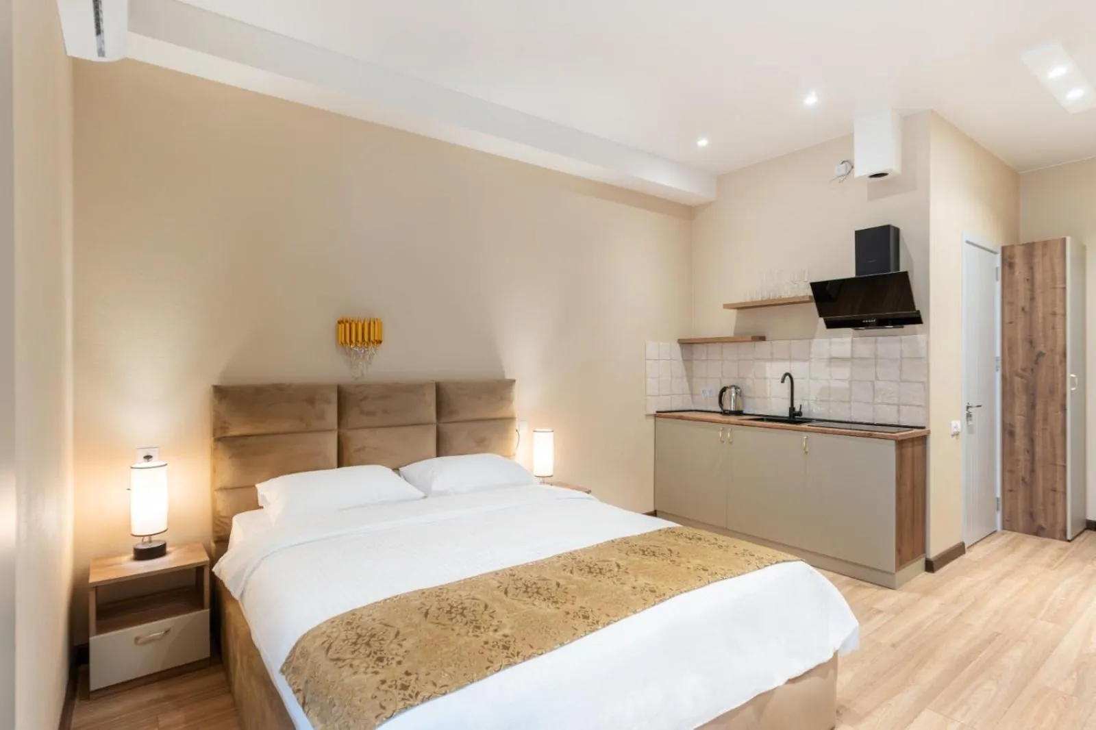 Bedroom, Bed in Sky by the river