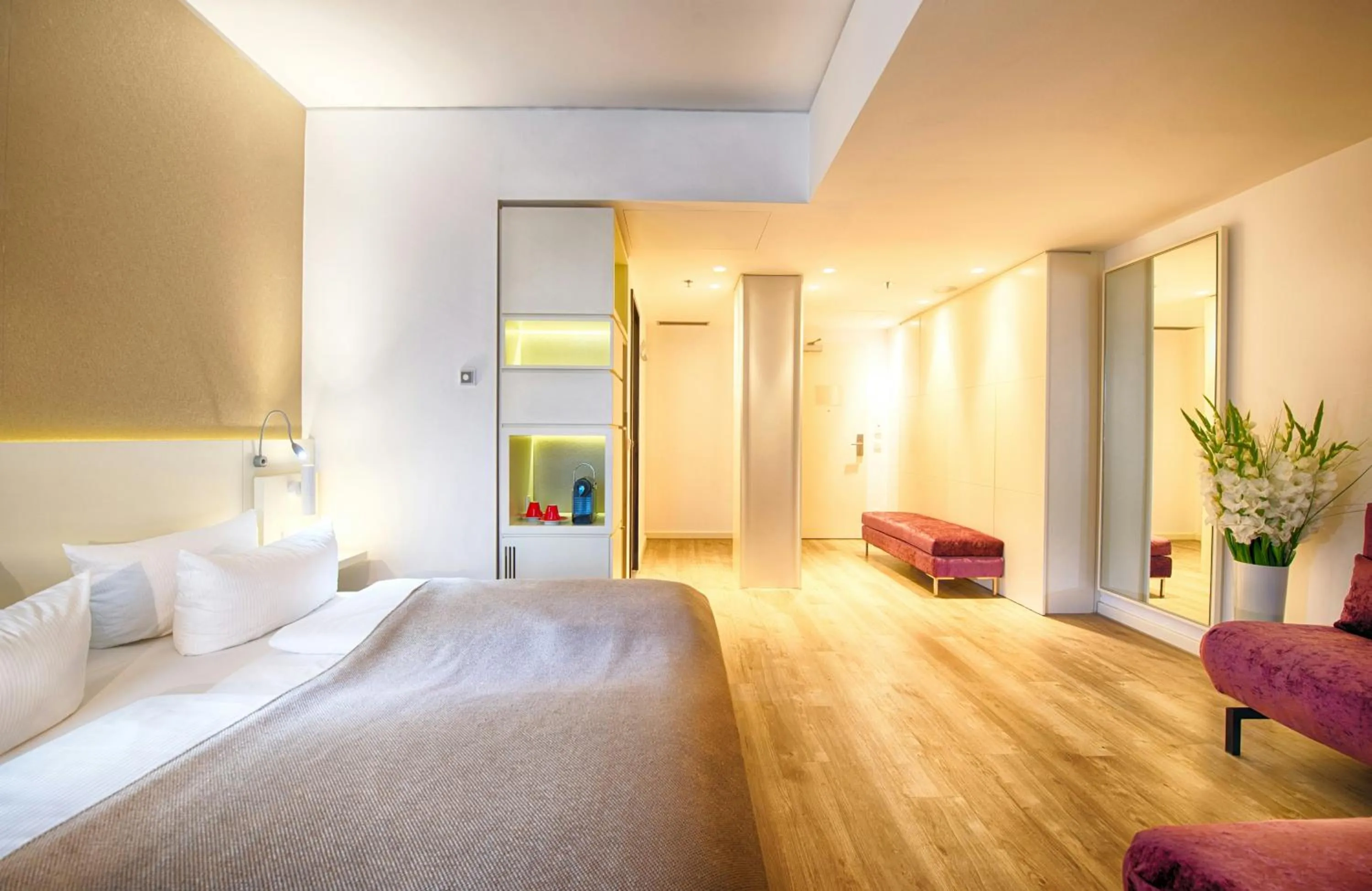 Photo of the whole room, Bed in Leonardo Hotel Berlin Mitte