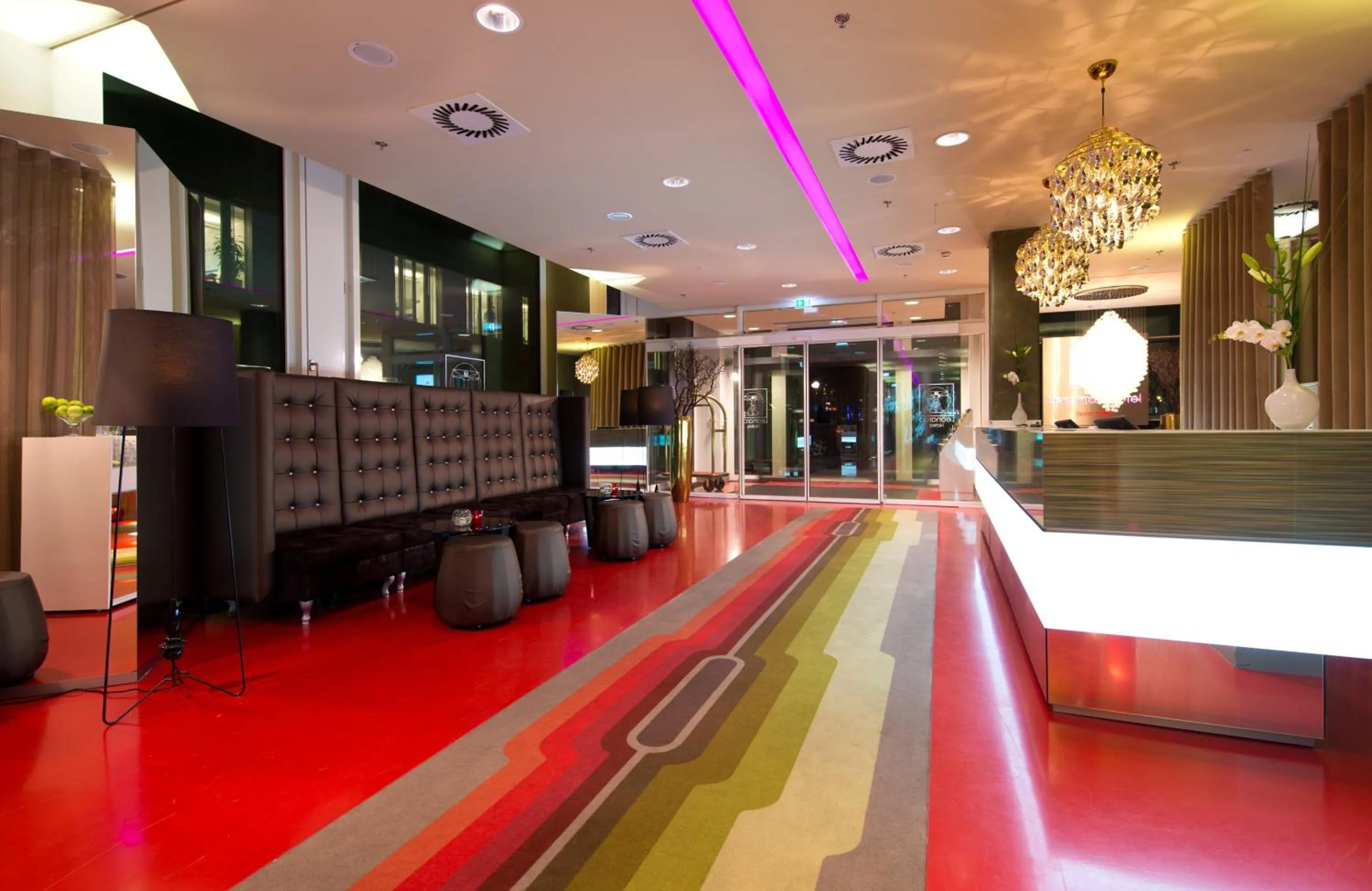 Lobby or reception in Leonardo Hotel Berlin Mitte