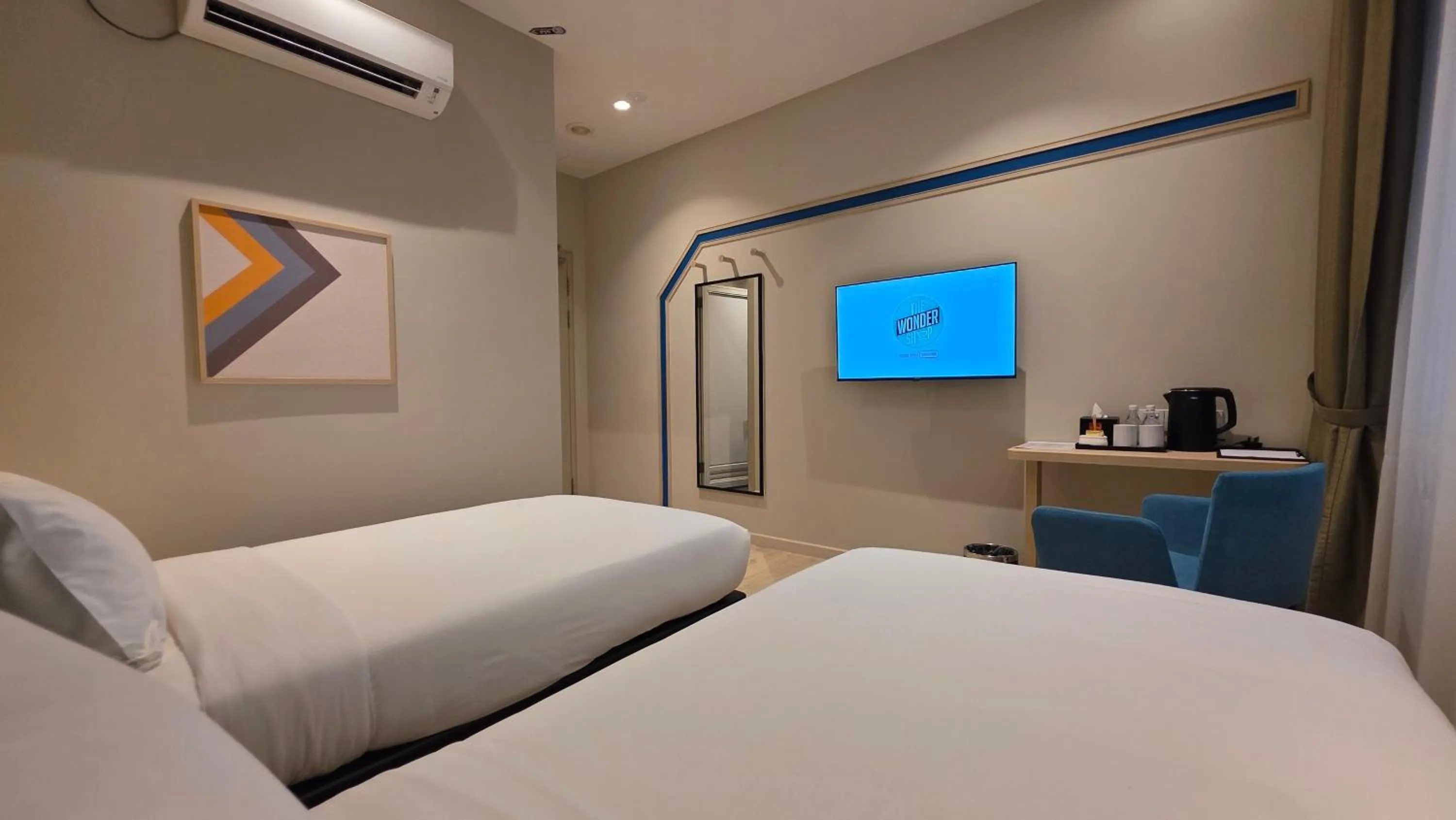 Bedroom, Bed in Fives Hotel Meldrum