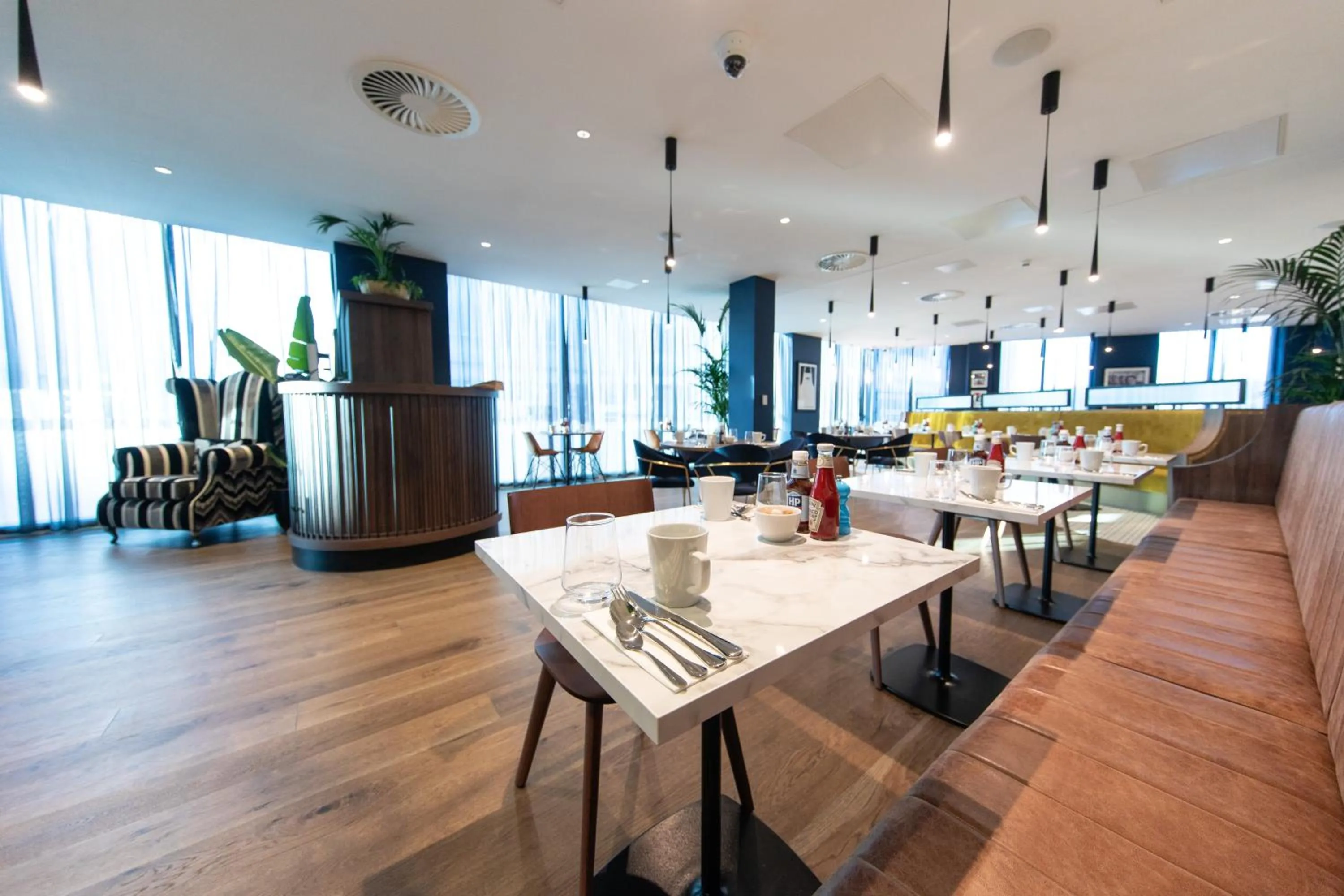 Restaurant/places to eat in Holiday Inn Blackpool by IHG