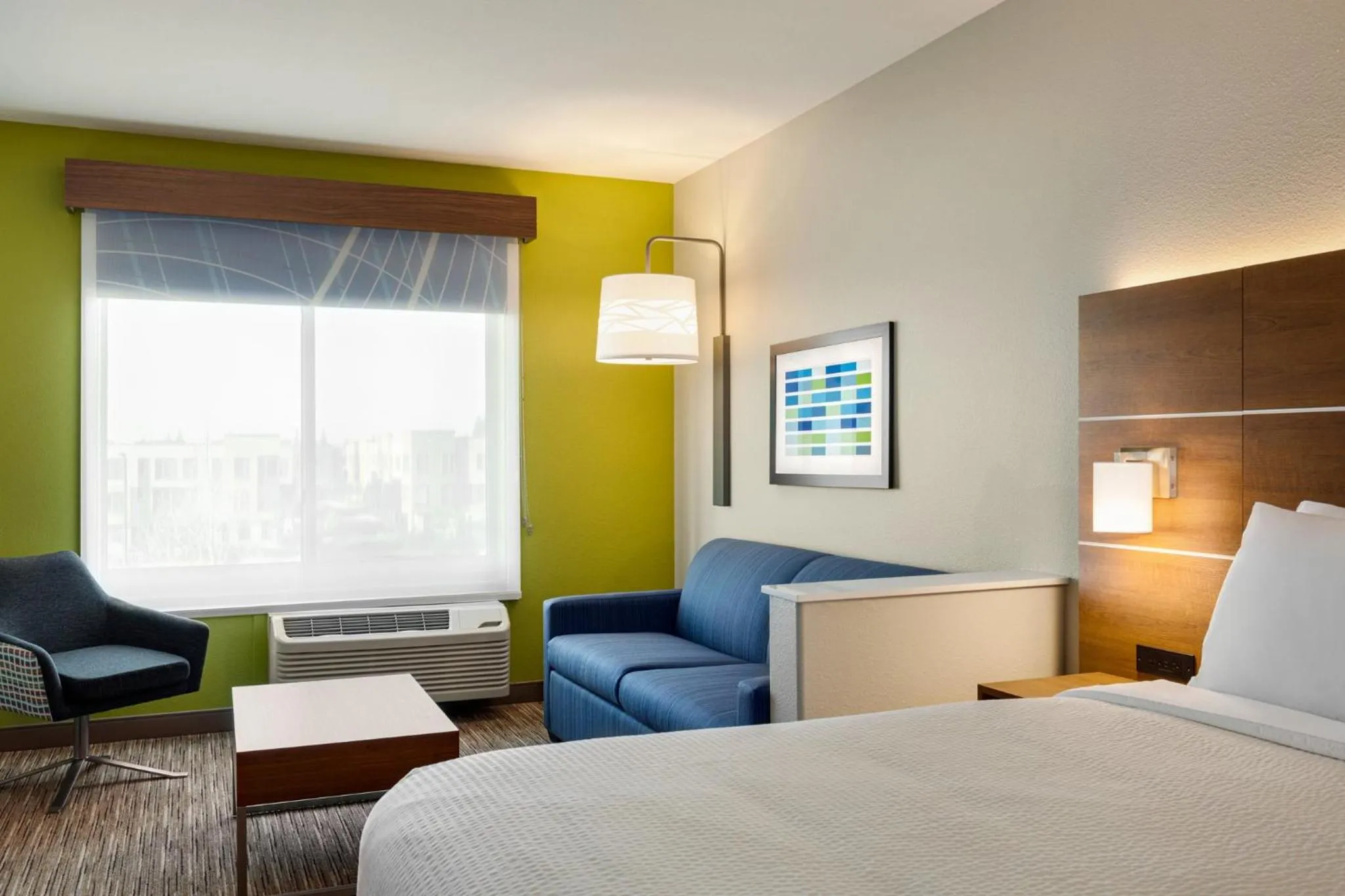 Photo of the whole room, Bed in Holiday Inn Express & Suites Hayward - Castro Valley by IHG