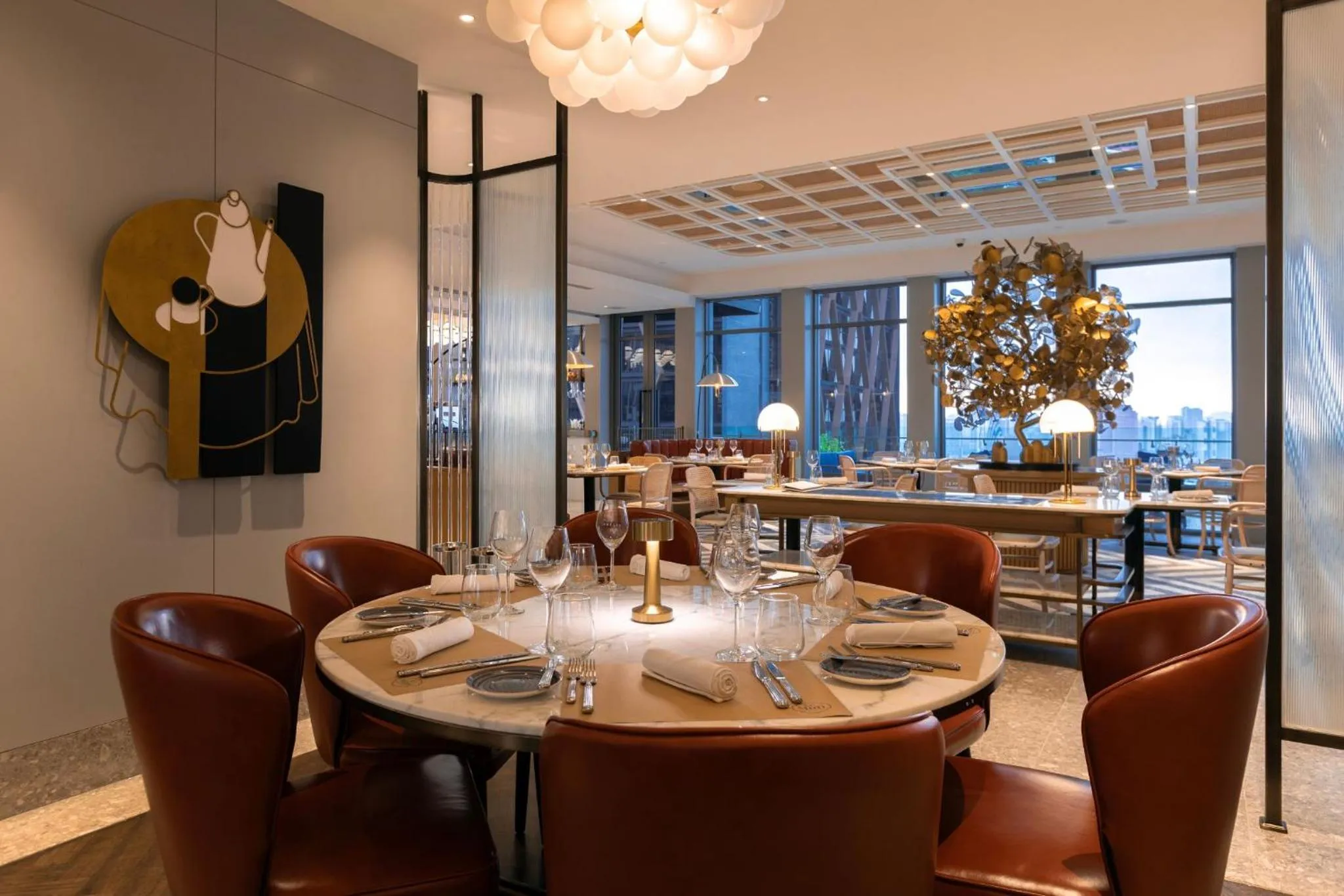 Restaurant/places to eat in Crowne Plaza Kuala Lumpur City Centre by IHG