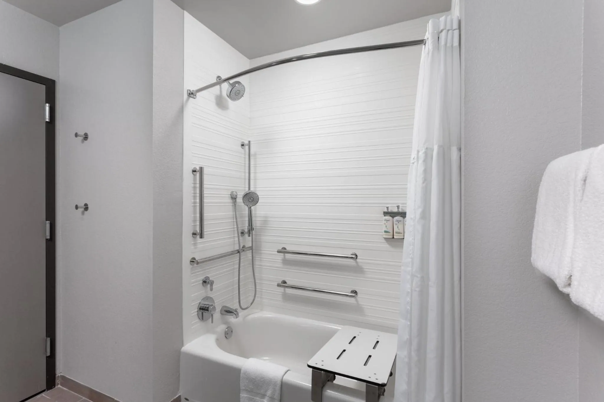 Photo of the whole room in avid hotel North Platte by IHG