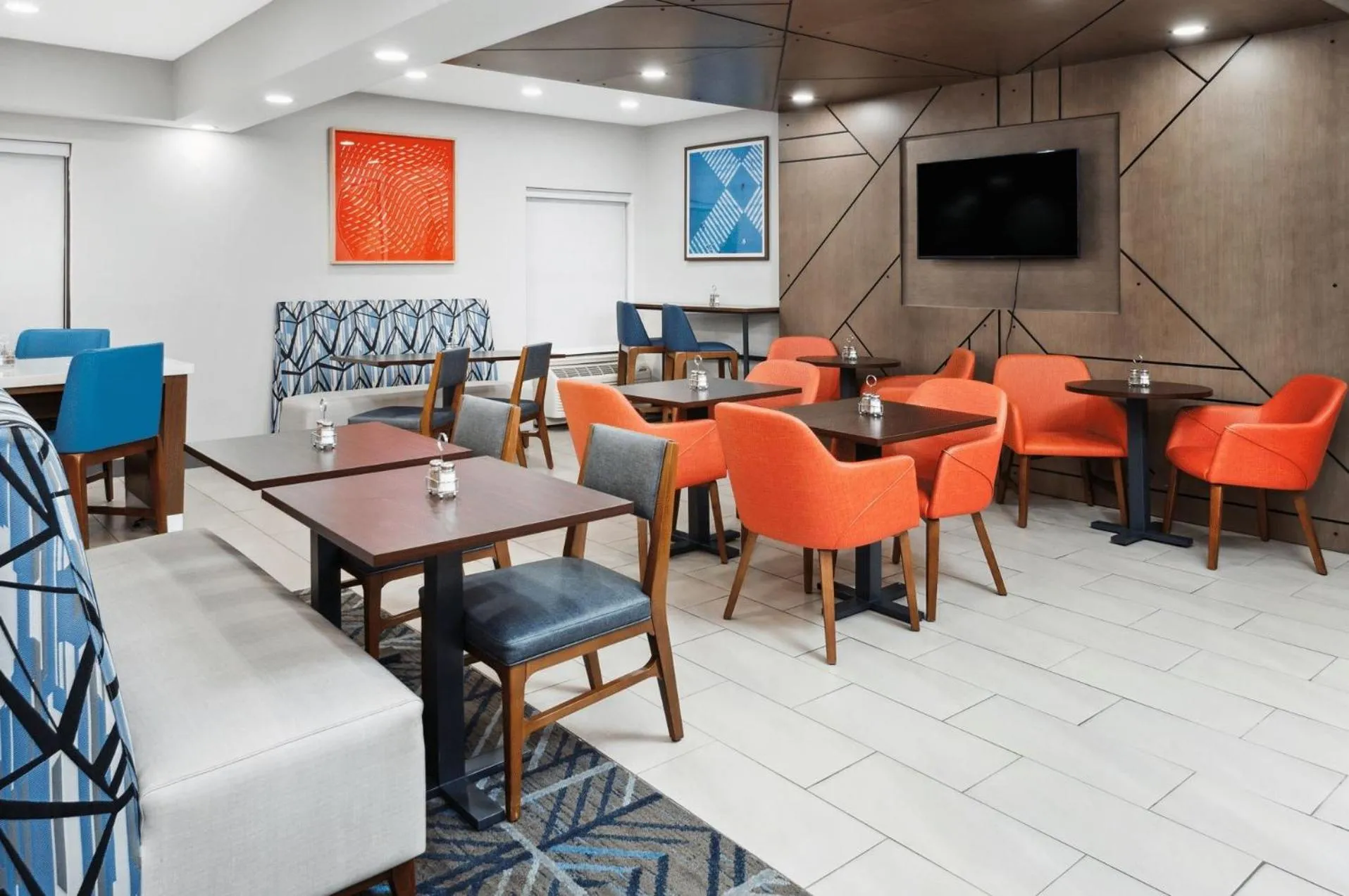 Breakfast in Holiday Inn Express Fremont by IHG